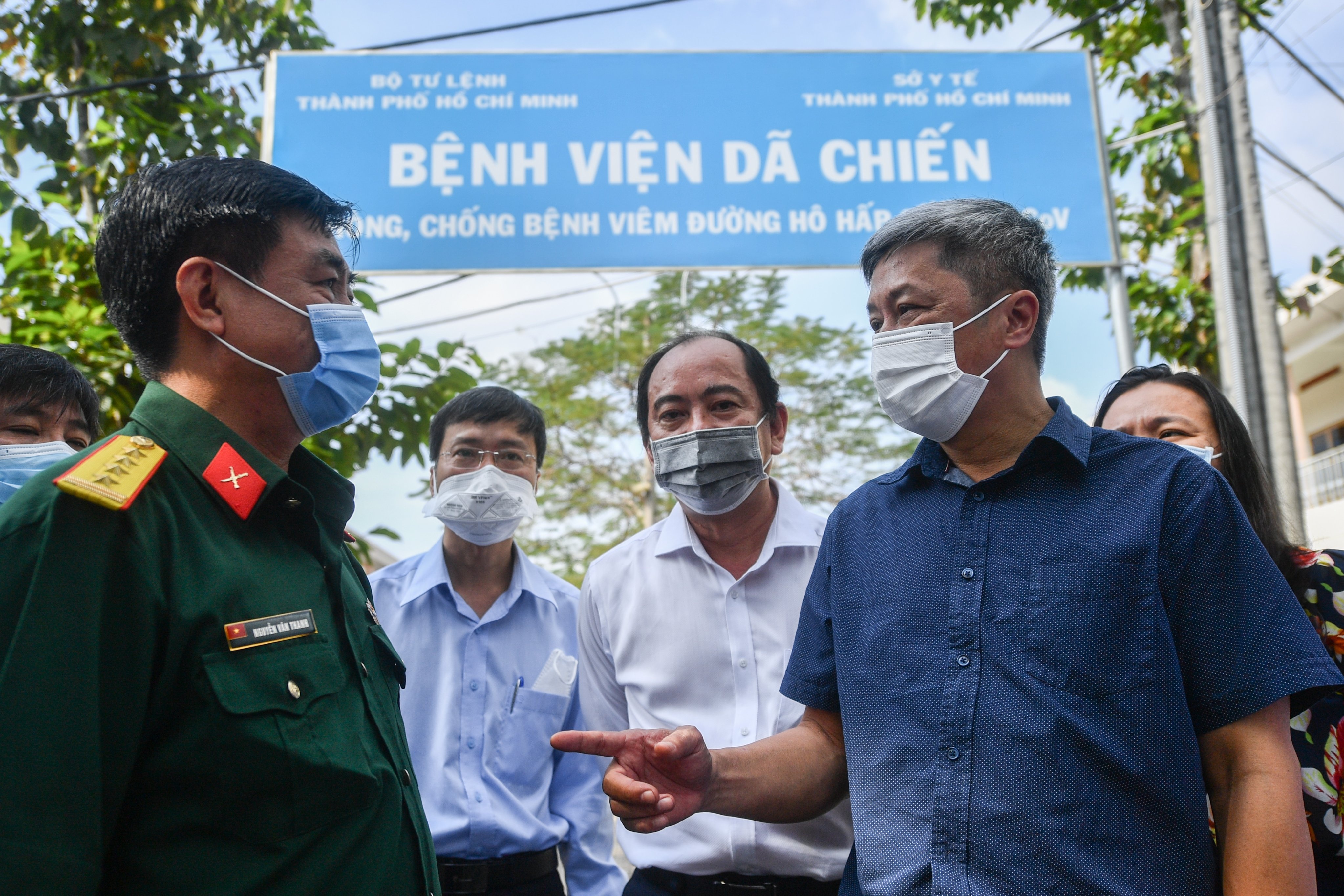 Thu truong Bo Y te: 'So ca mac o TP.HCM dang co xu huong giam' hinh anh