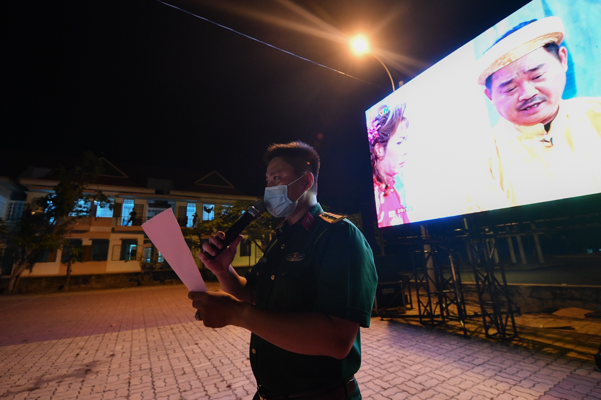 Tết tại khu điều trị Covid-19 TP.HCM ảnh 11 Tet tai khu dieu tri Covid-19 TP.HCM anh 11