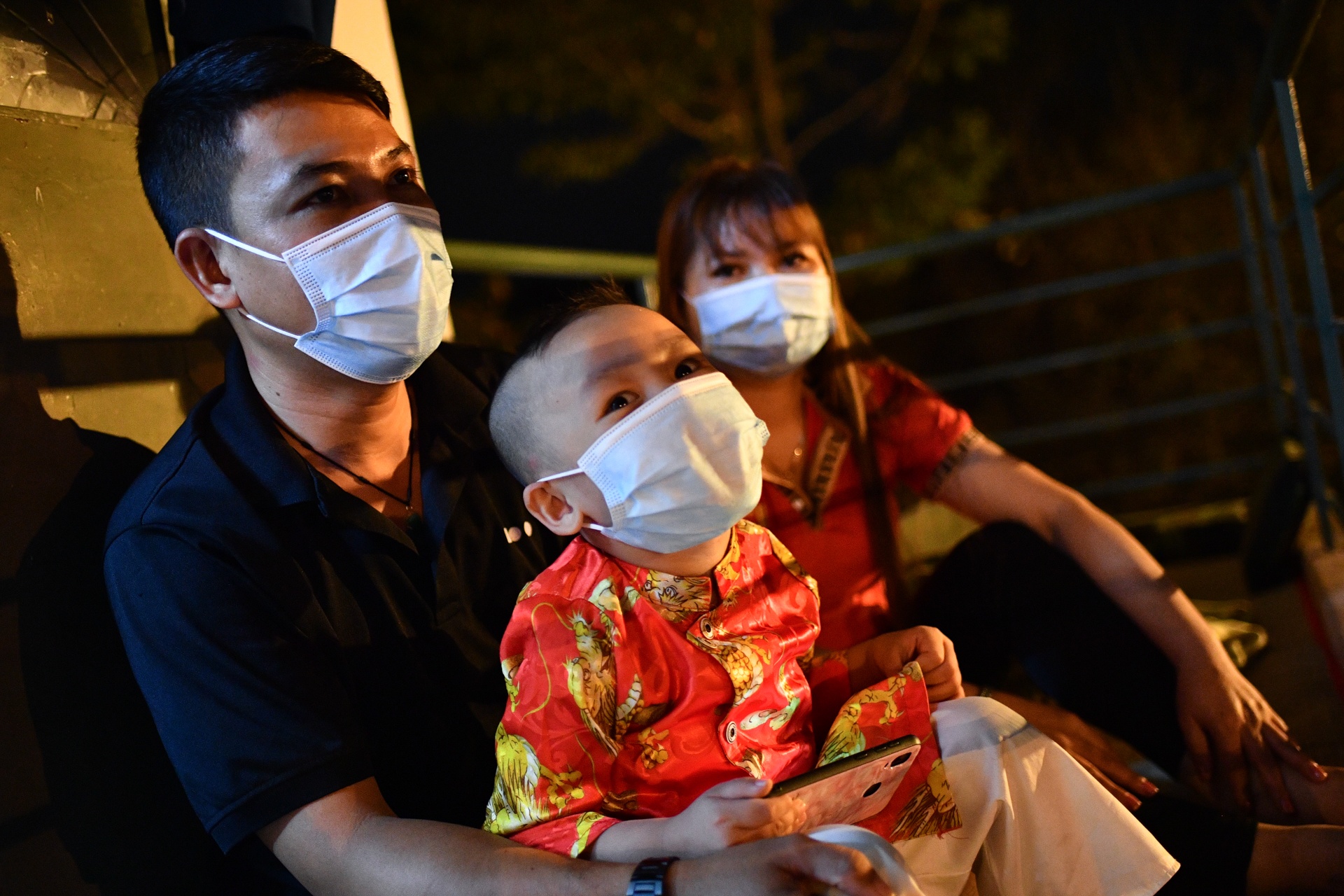 Tet tai khu dieu tri Covid-19 TP.HCM anh 7