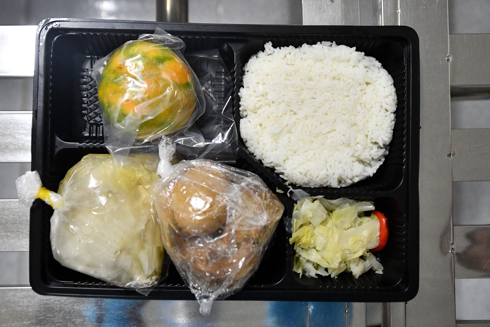 Tết tại khu điều trị Covid-19 TP.HCM ảnh 3 Tet tai khu dieu tri Covid-19 TP.HCM anh 3