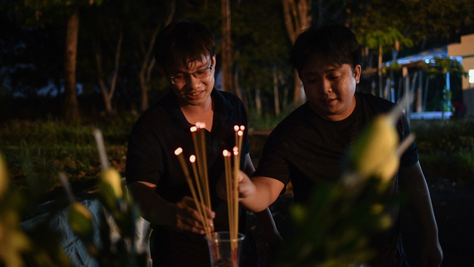 giao thừa khu cách ly ảnh 15 giao thua khu cach ly anh 15