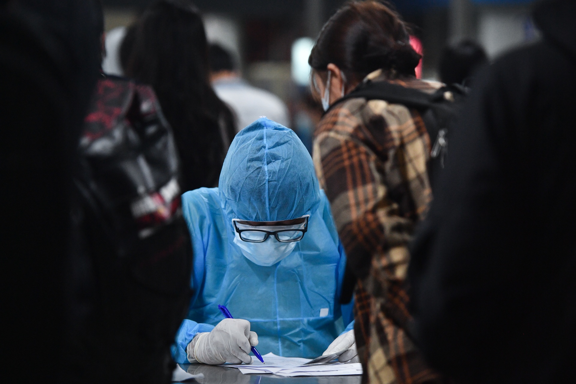 xet nghiem Covid-19 nguoi tu Gia Lai anh 9