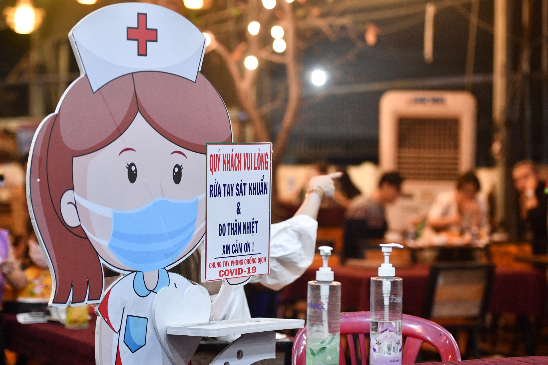 quan nhau TP.HCM dong duc anh 5