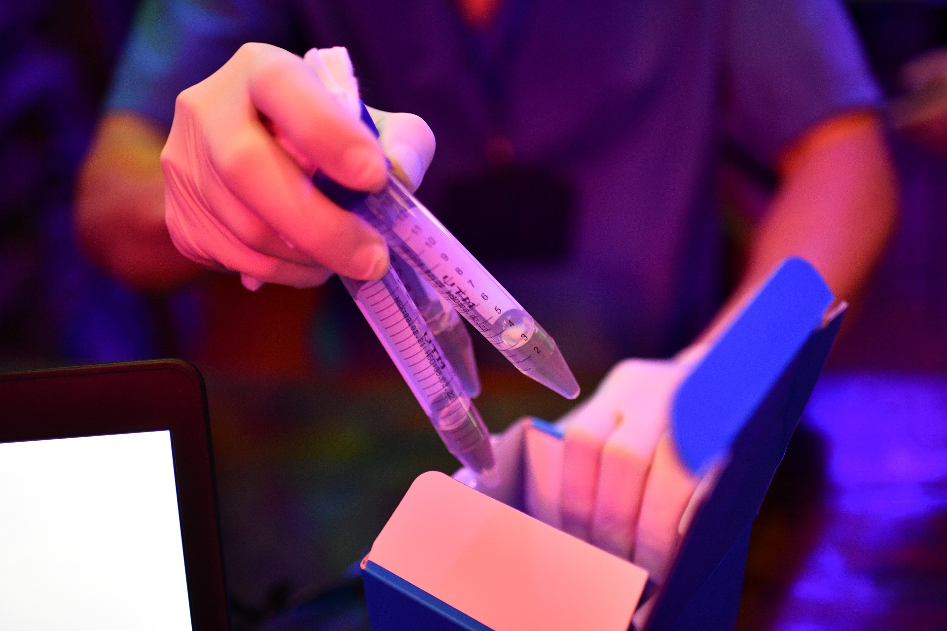 Covid-19 tai TP.HCM anh 22