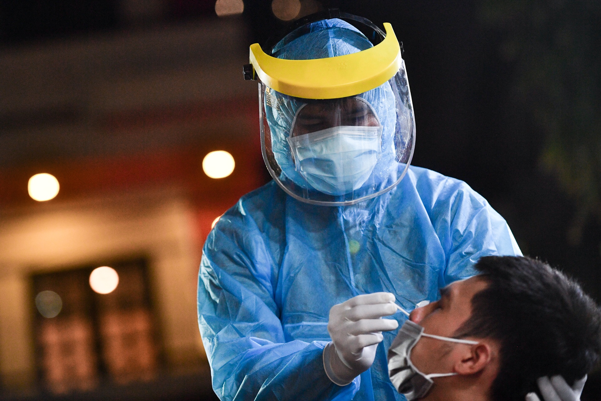 Covid-19 tai TP.HCM anh 26