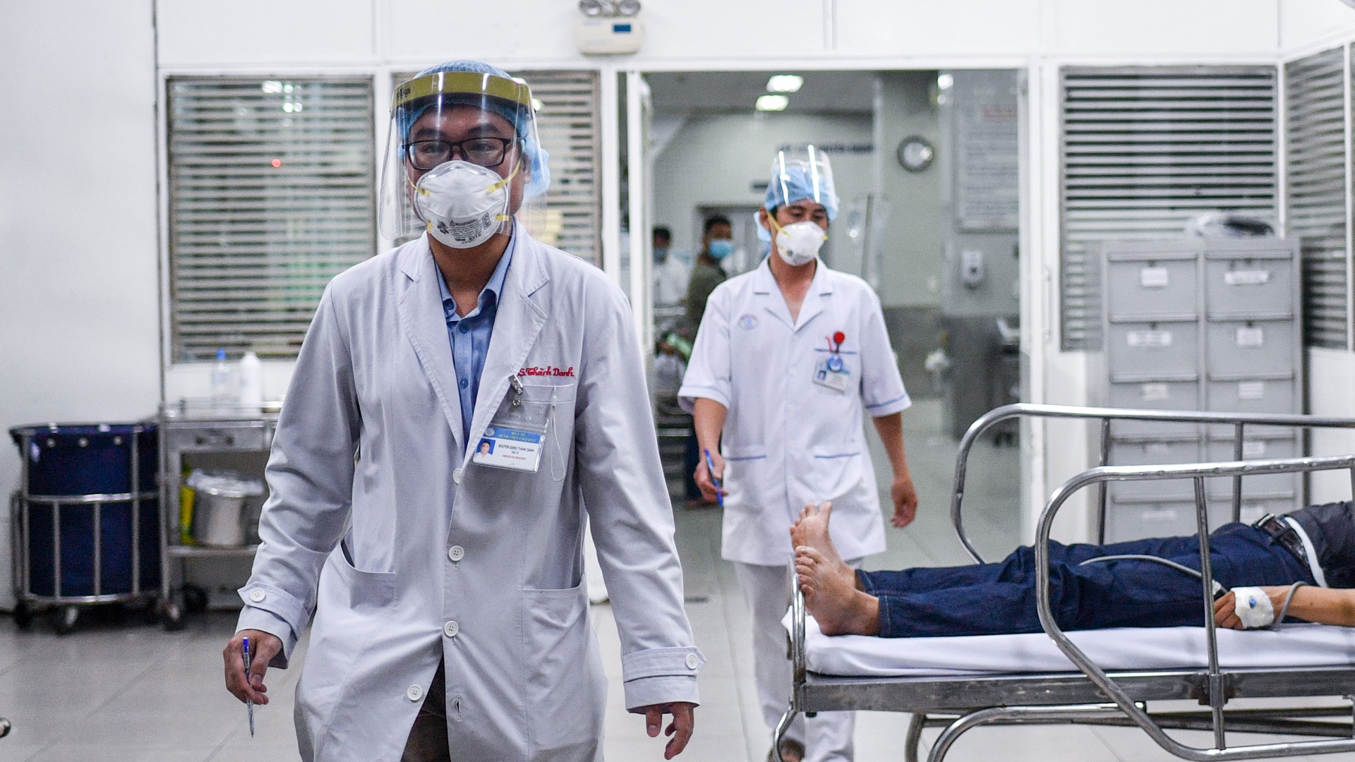 bác sĩ cấp cứu ảnh 8 bac si cap cuu anh 8