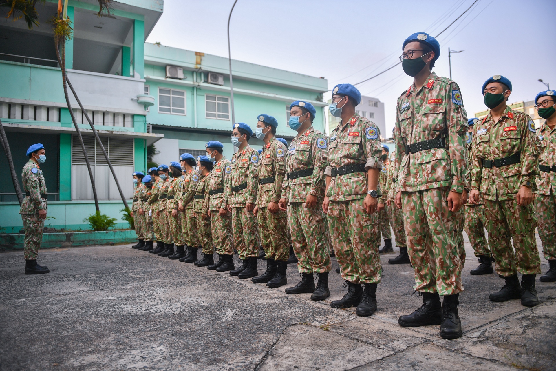 benh vien da chien tiem vaccine Covid-19 anh 10