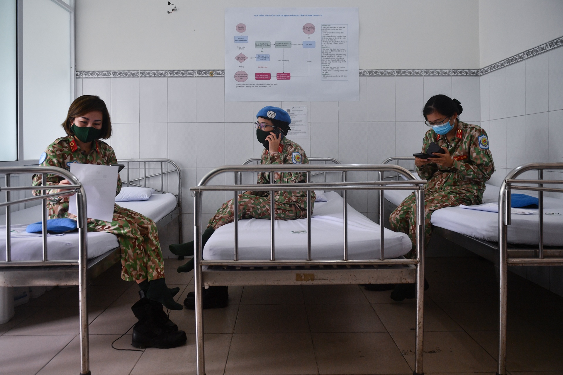 benh vien da chien tiem vaccine Covid-19 anh 9