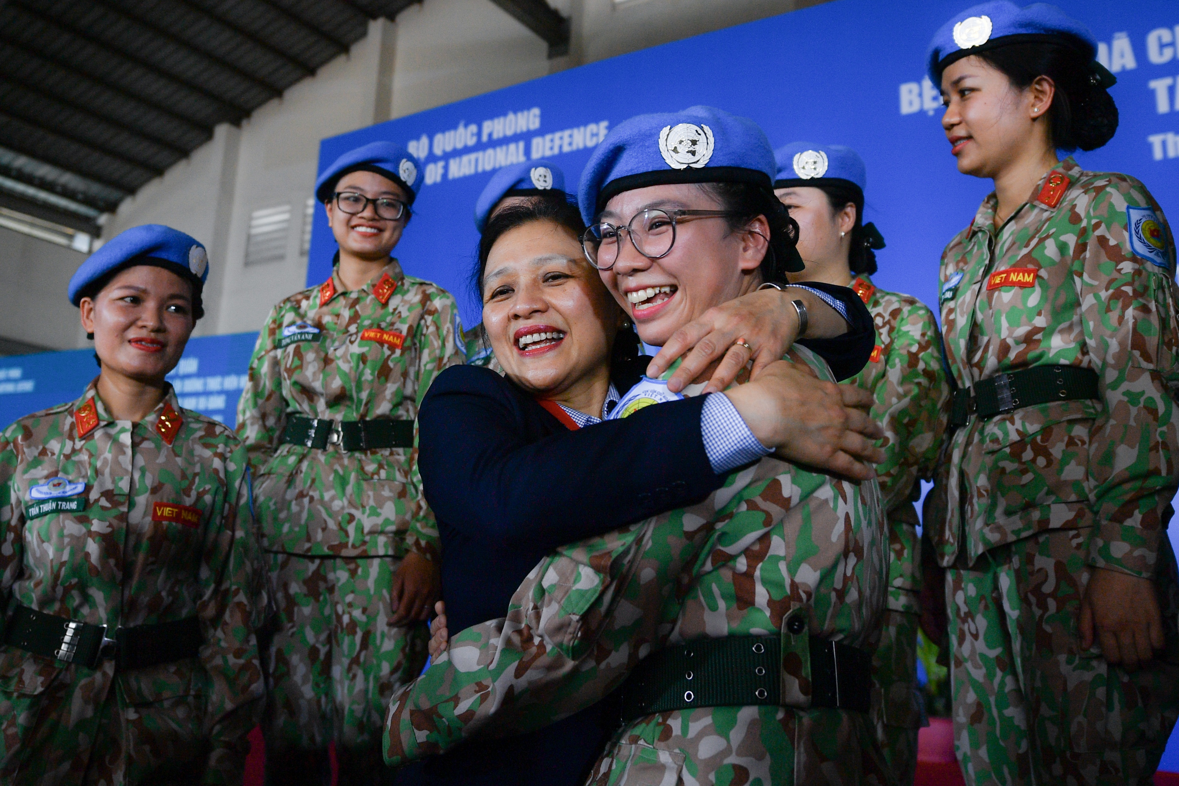 chien si mu noi xanh anh 7