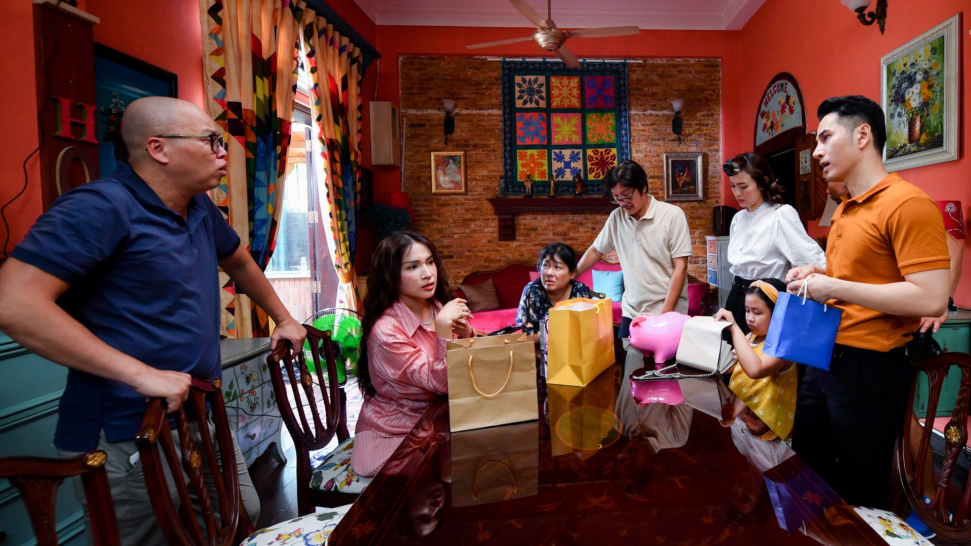 Minh Hang dong phim anh 7