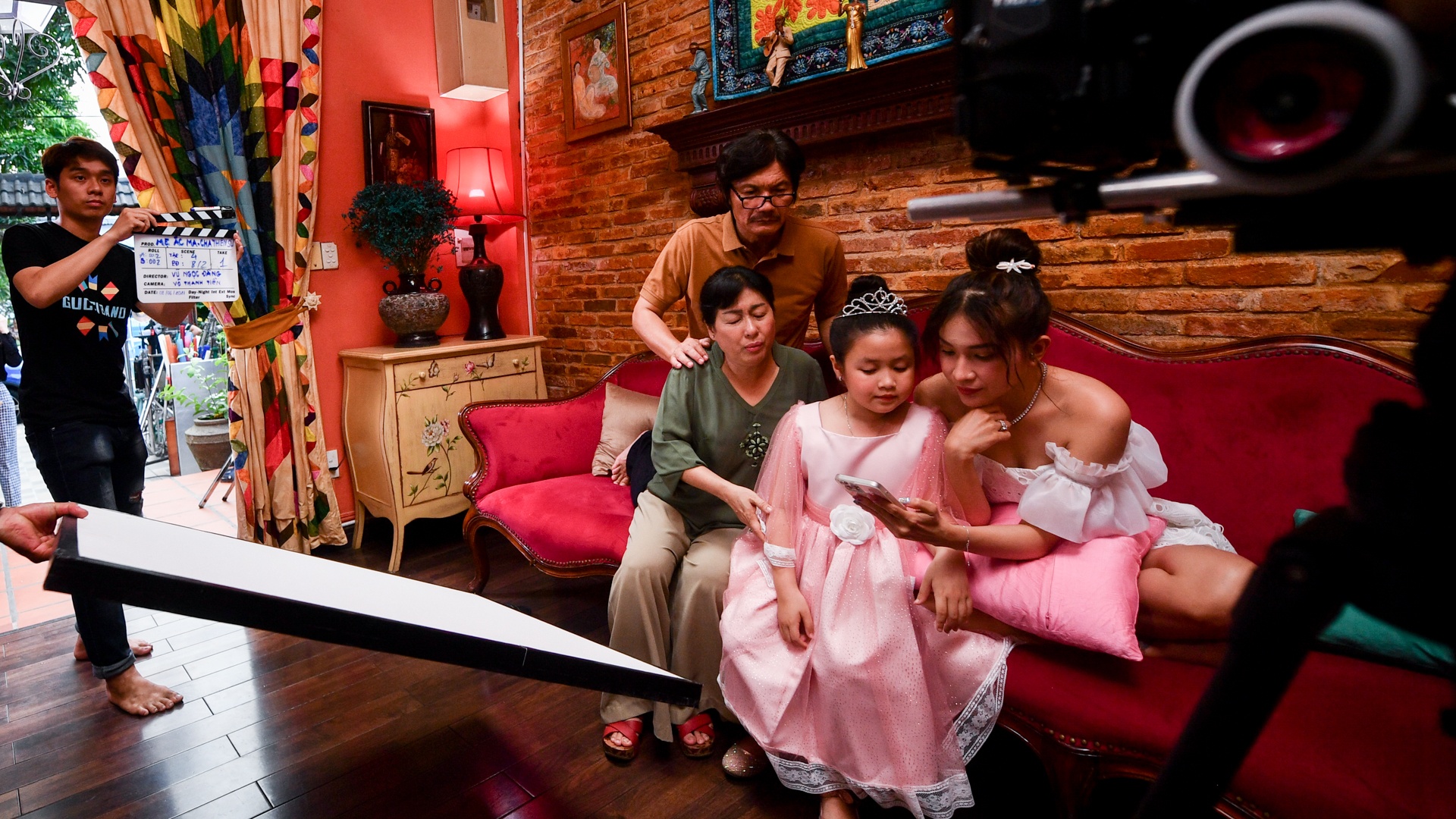 Minh Hang dong phim anh 15