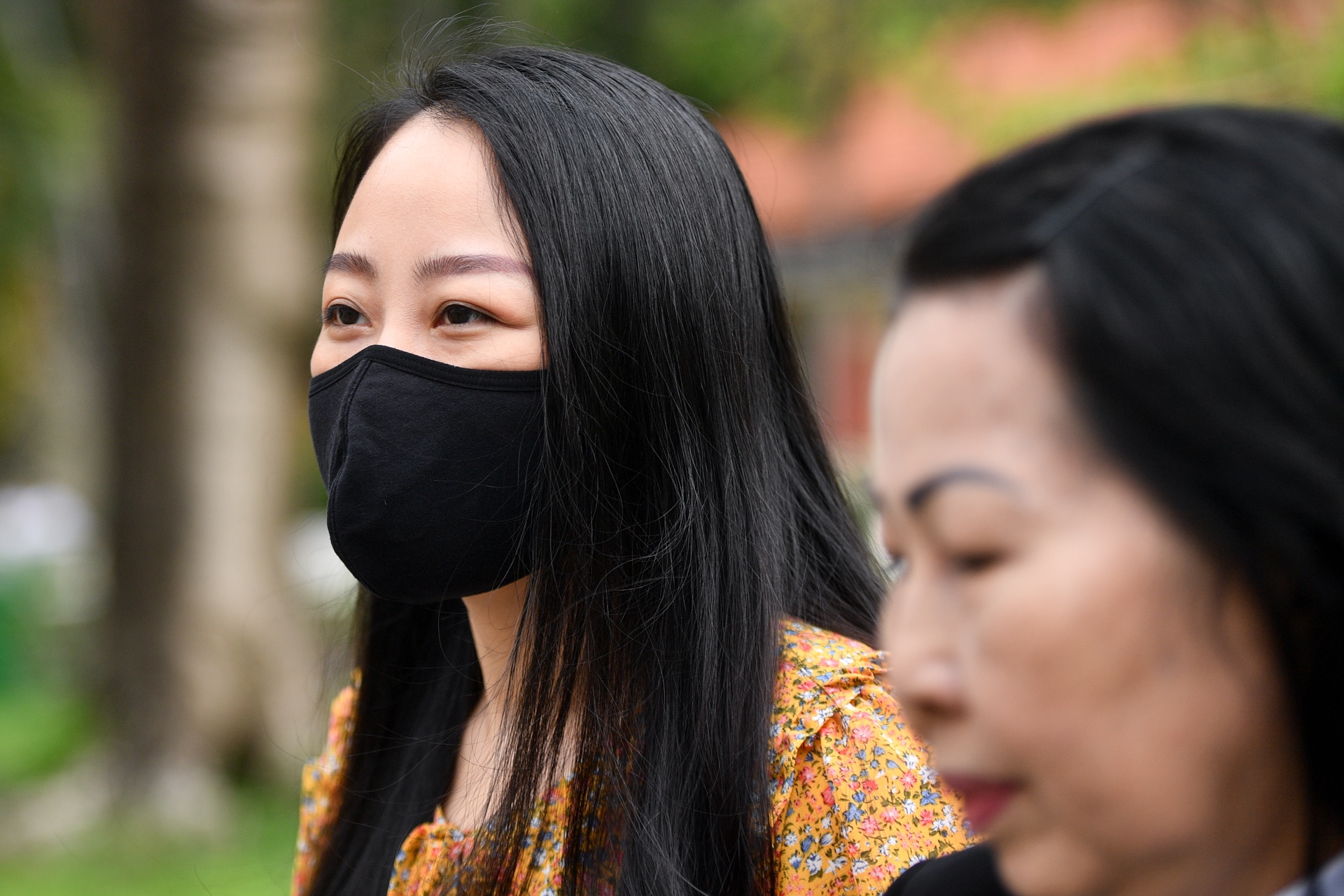 Doi ngay xu phuc tham vu nu tiep vien hang khong bi xe Mercedes tong hinh anh