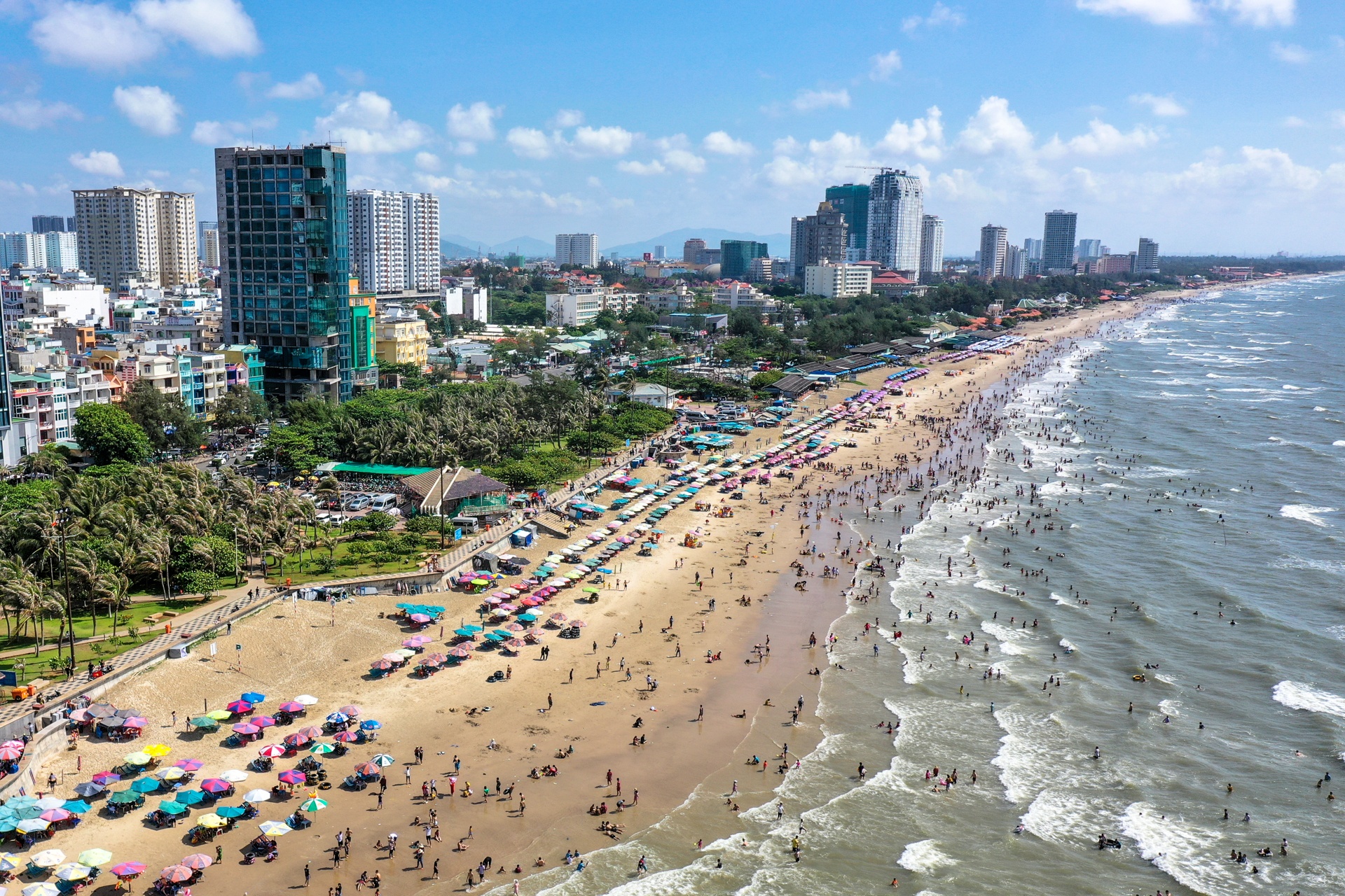 bien Vung Tau dong duc anh 9