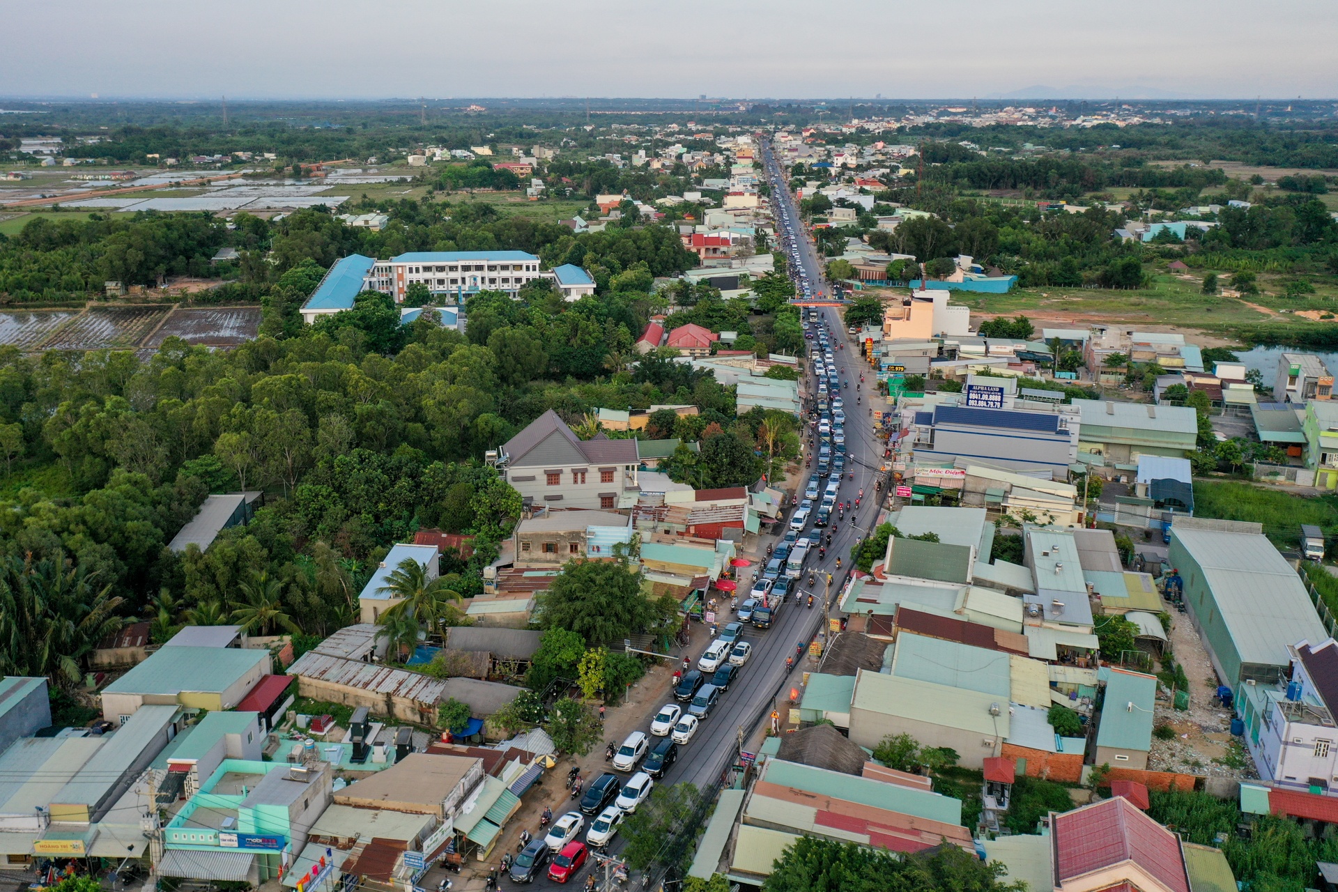 ket xa pha Cat Lai anh 1