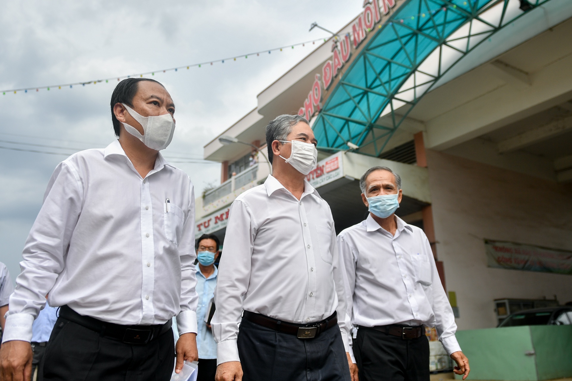 UBND TP.HCM kiem tra phong dich anh 1