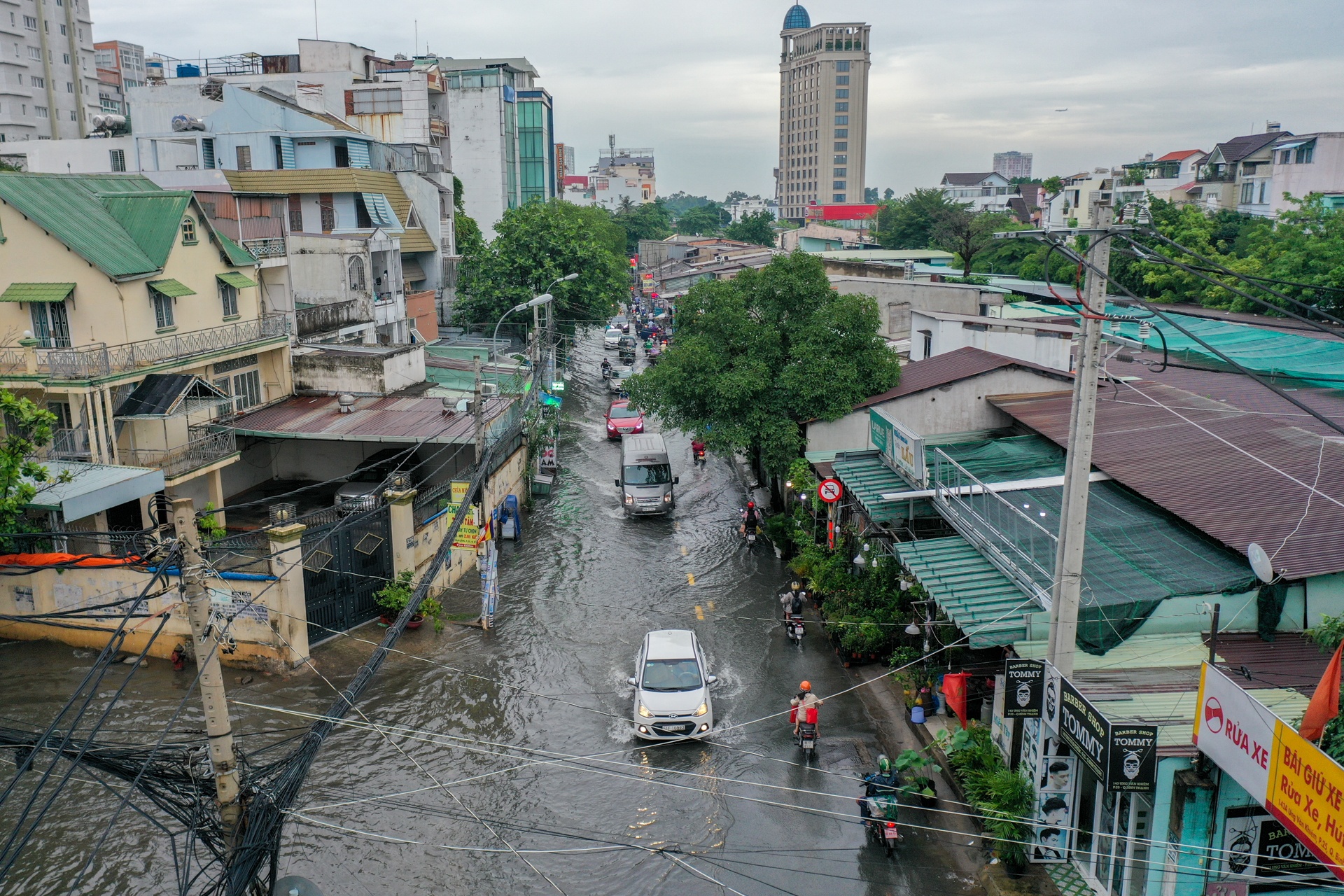 Mua ngap tai TP.HCM anh 1