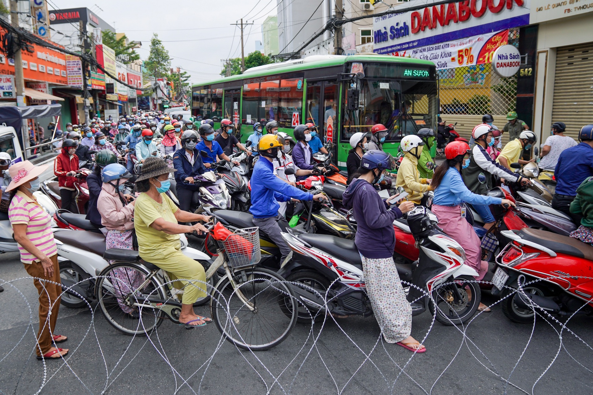 chot chan tai Go Vap anh 13