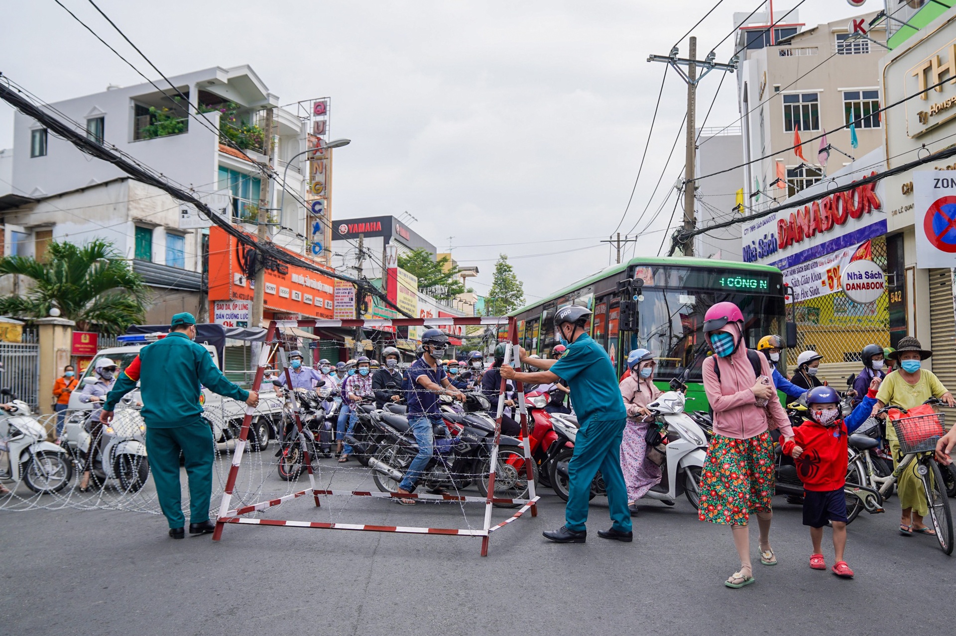 chot chan tai Go Vap anh 14