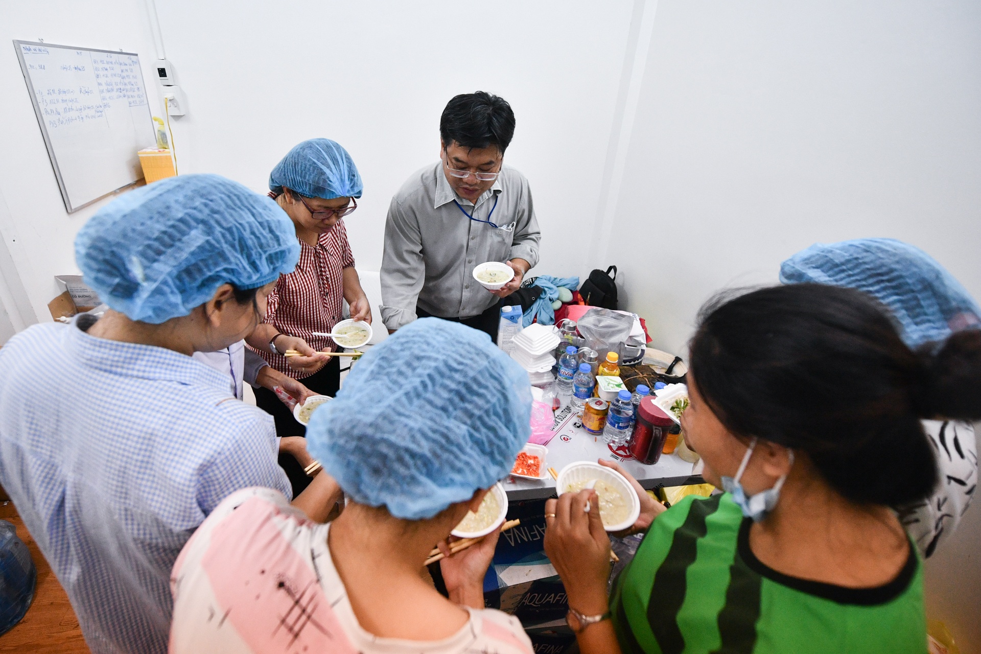 dịch Covid-19 ở Gò Vấp ảnh 29 dich Covid-19 o Go Vap anh 29