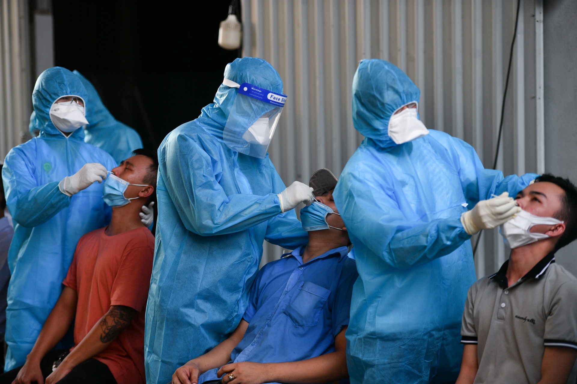 doanh nghiep gap kho khan trong Covid-19 anh 2