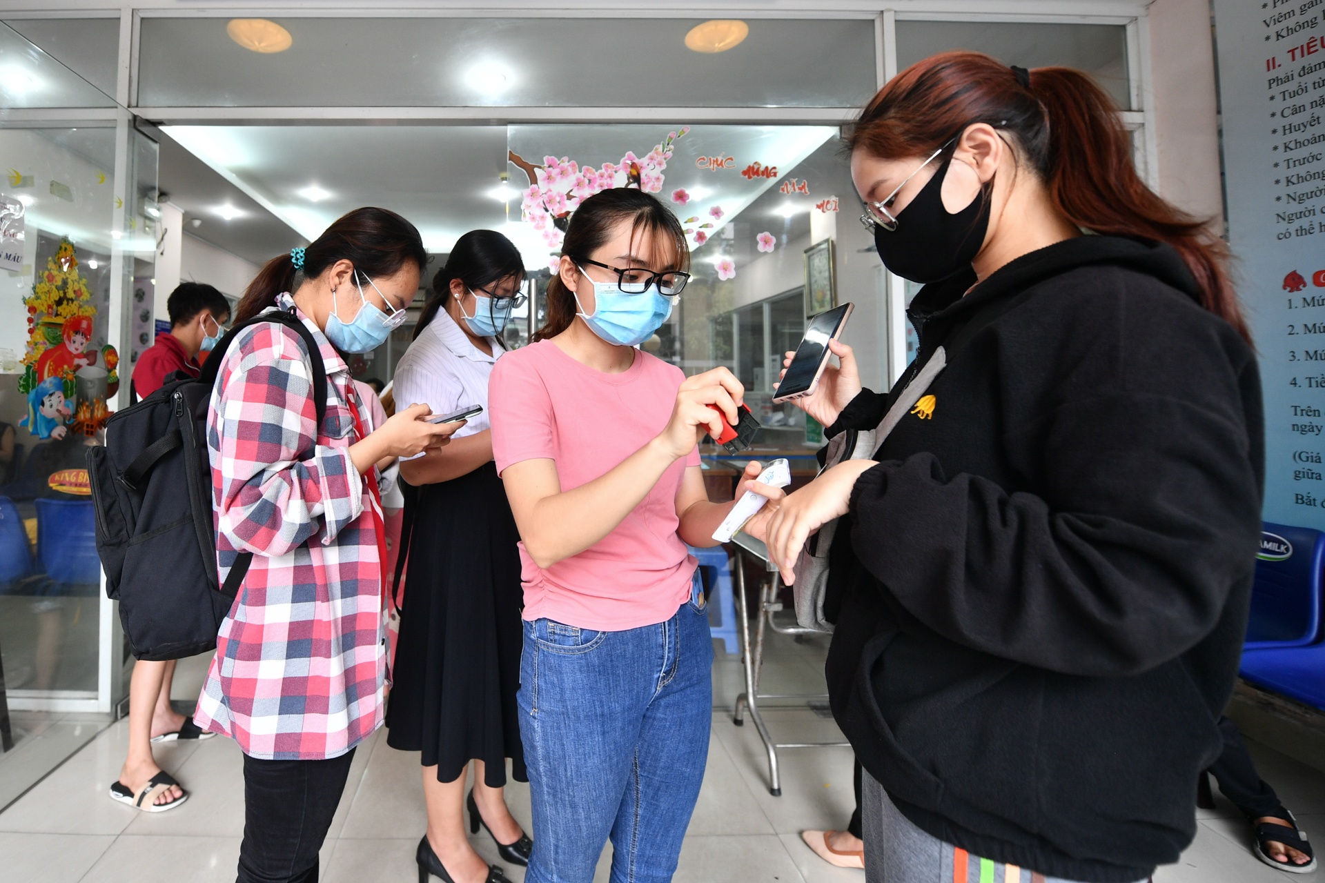 hiến máu mùa dịch Civid-19 ảnh 1 hien mau mua dich Civid-19 anh 1