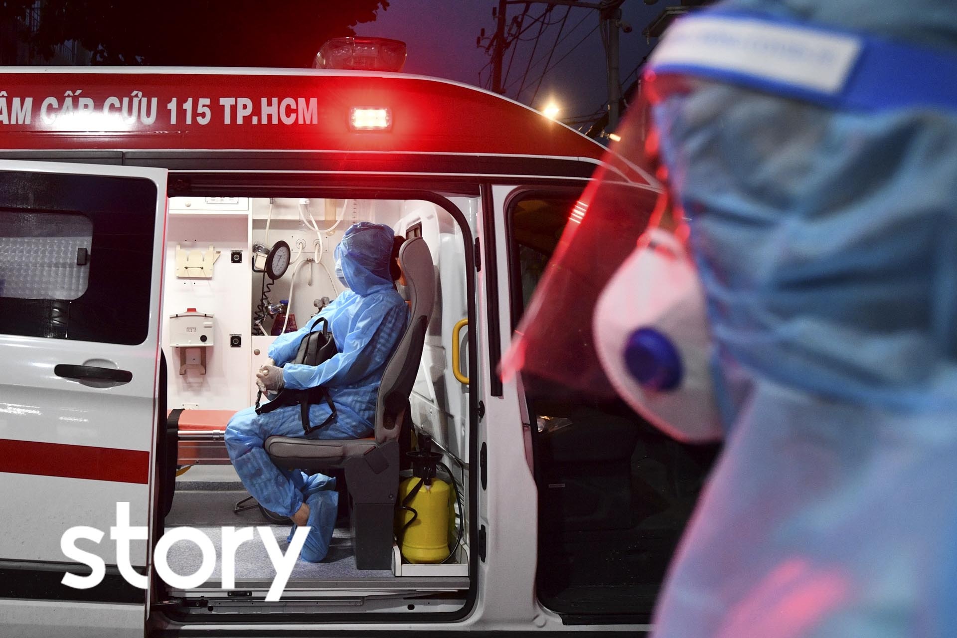 Hanh trinh cho F0 di dieu tri Covid-19 tai TP.HCM hinh anh