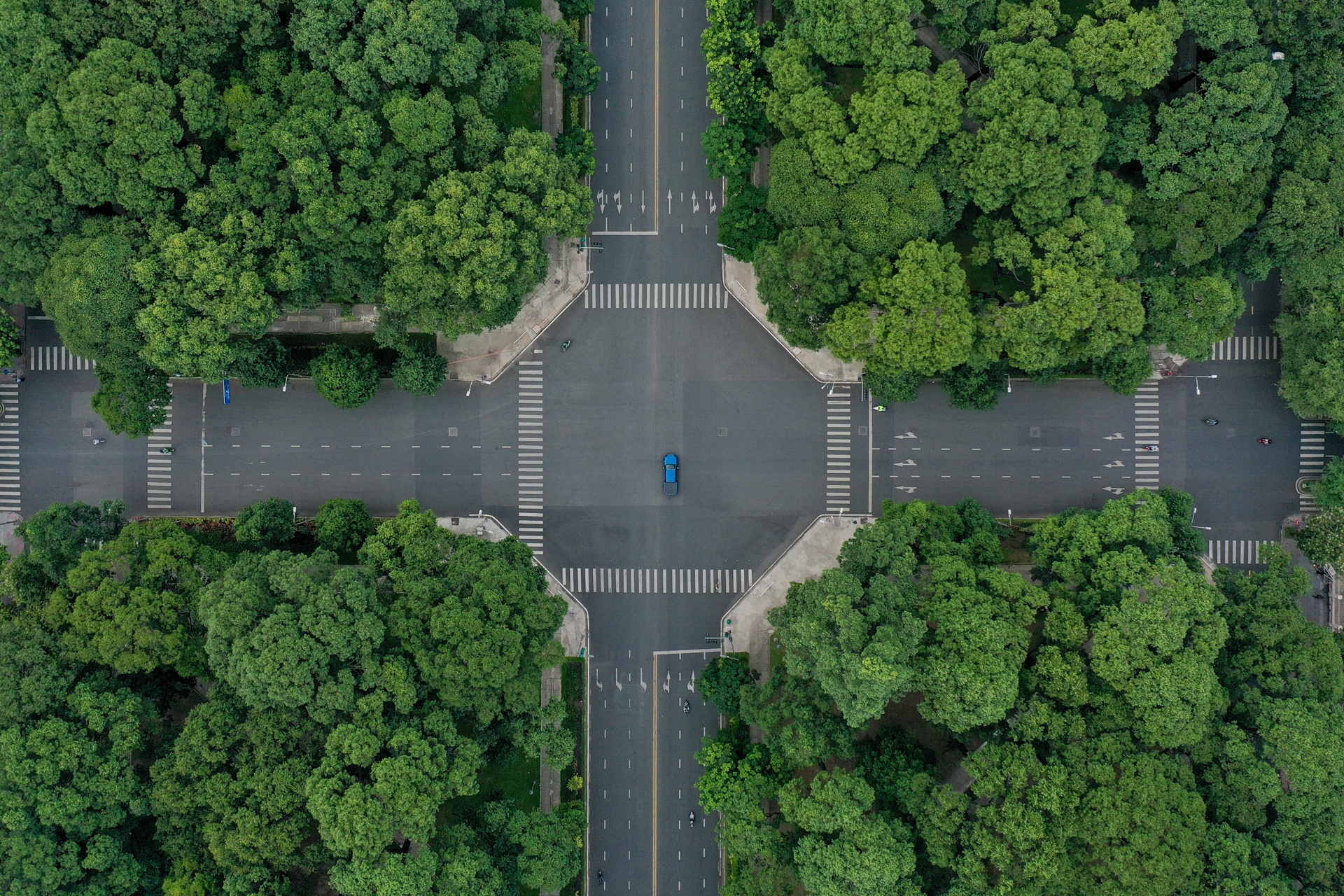 gian cach xa hoi o TP.HCM anh 2