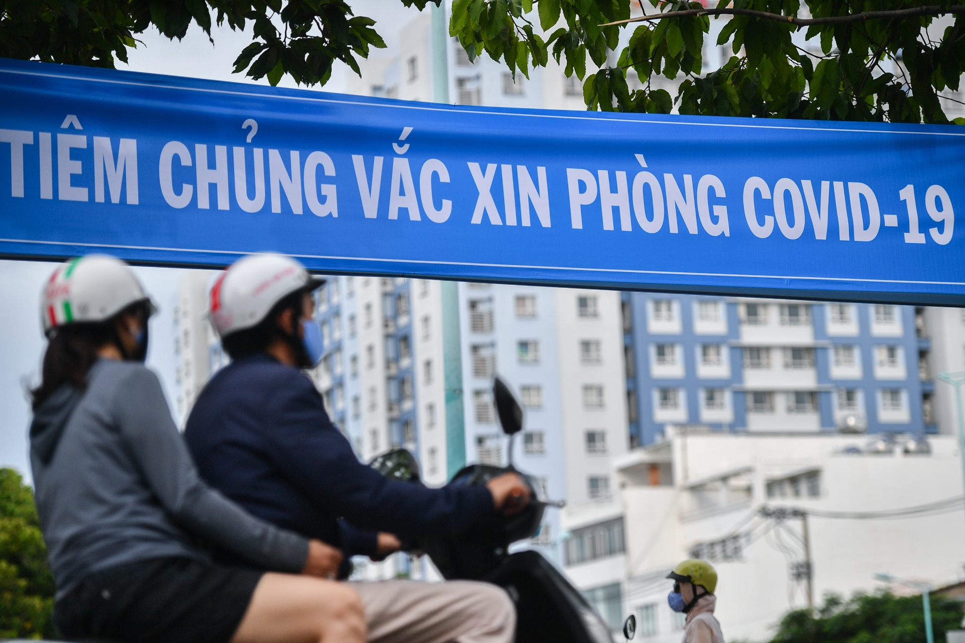 dich Covid-19 bung phat o TP.HCM anh 1