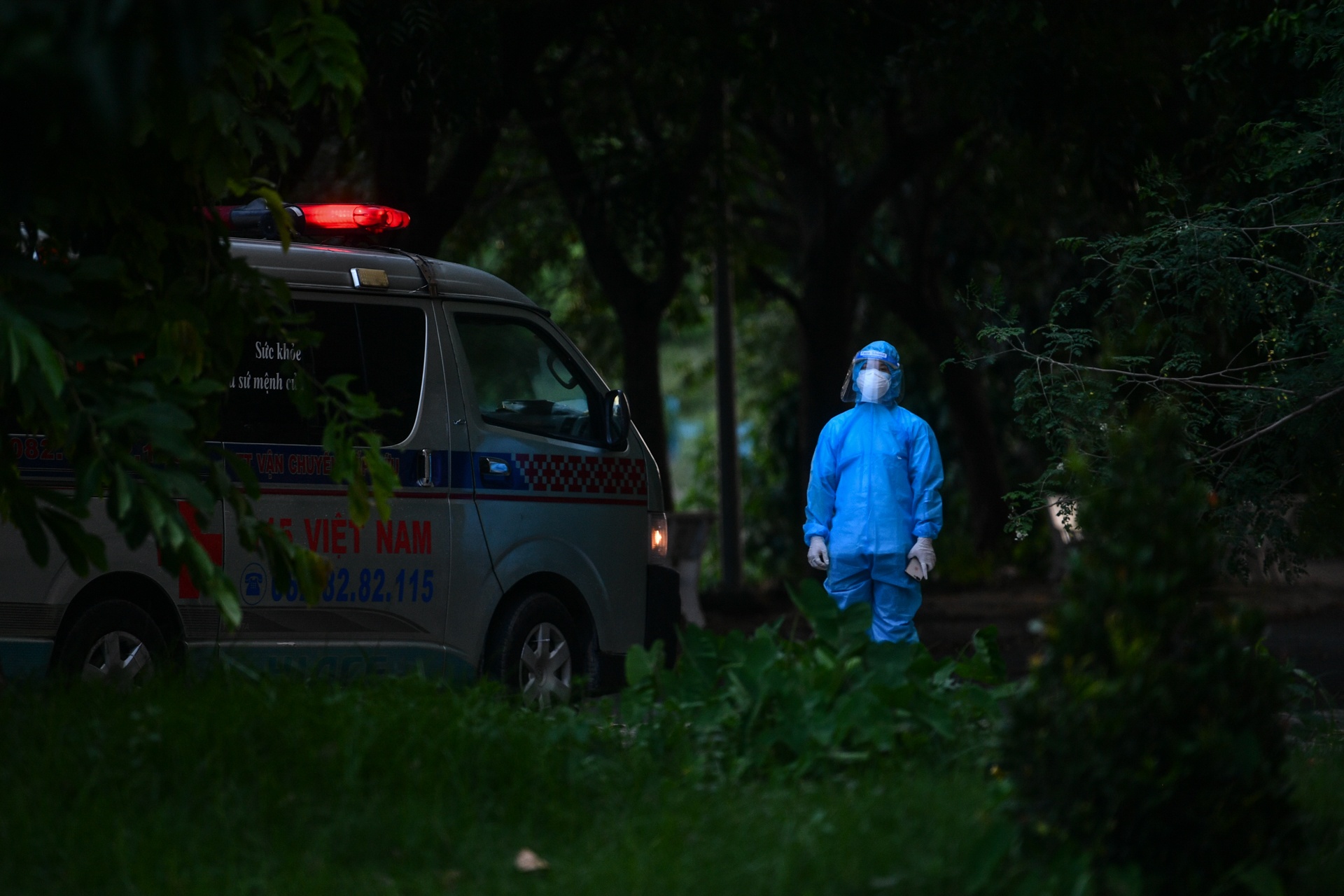 Benh vien dieu tri Covid-19 o TP.HCM anh 2