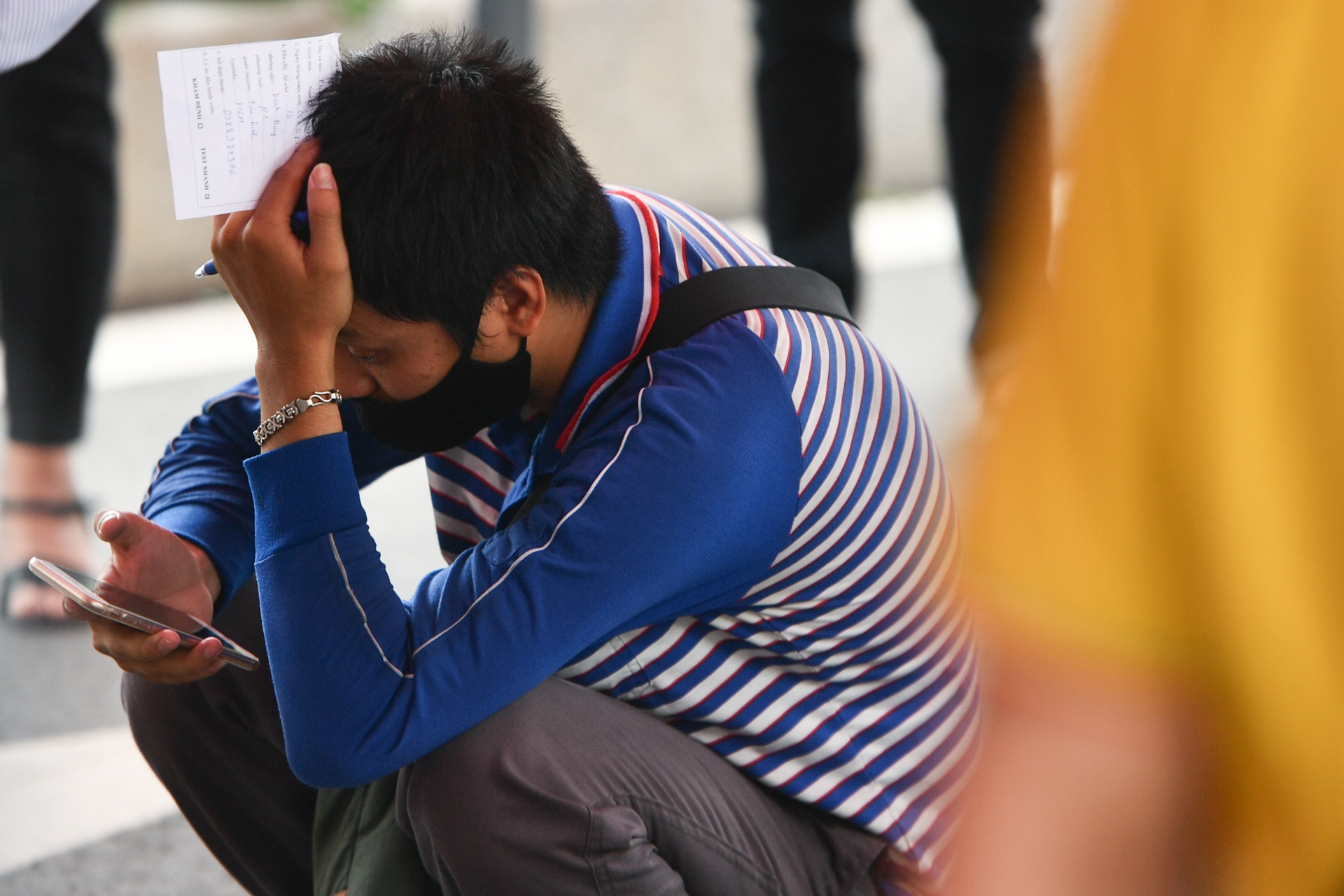 giay xet nghiem Covid-19 anh 2