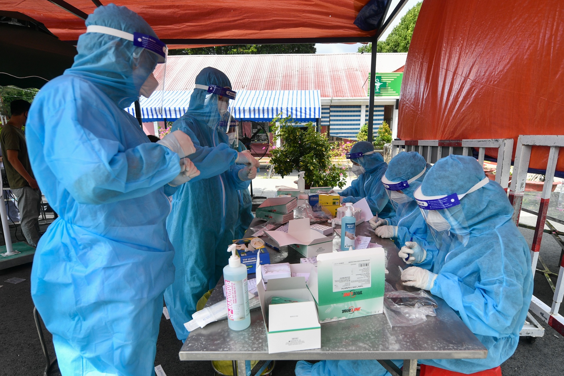 dich Covid-19 o TP.HCM anh 1