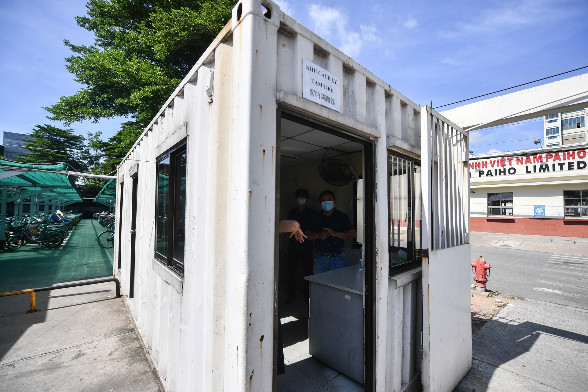 phong dich tai KCN Tan Tao anh 5