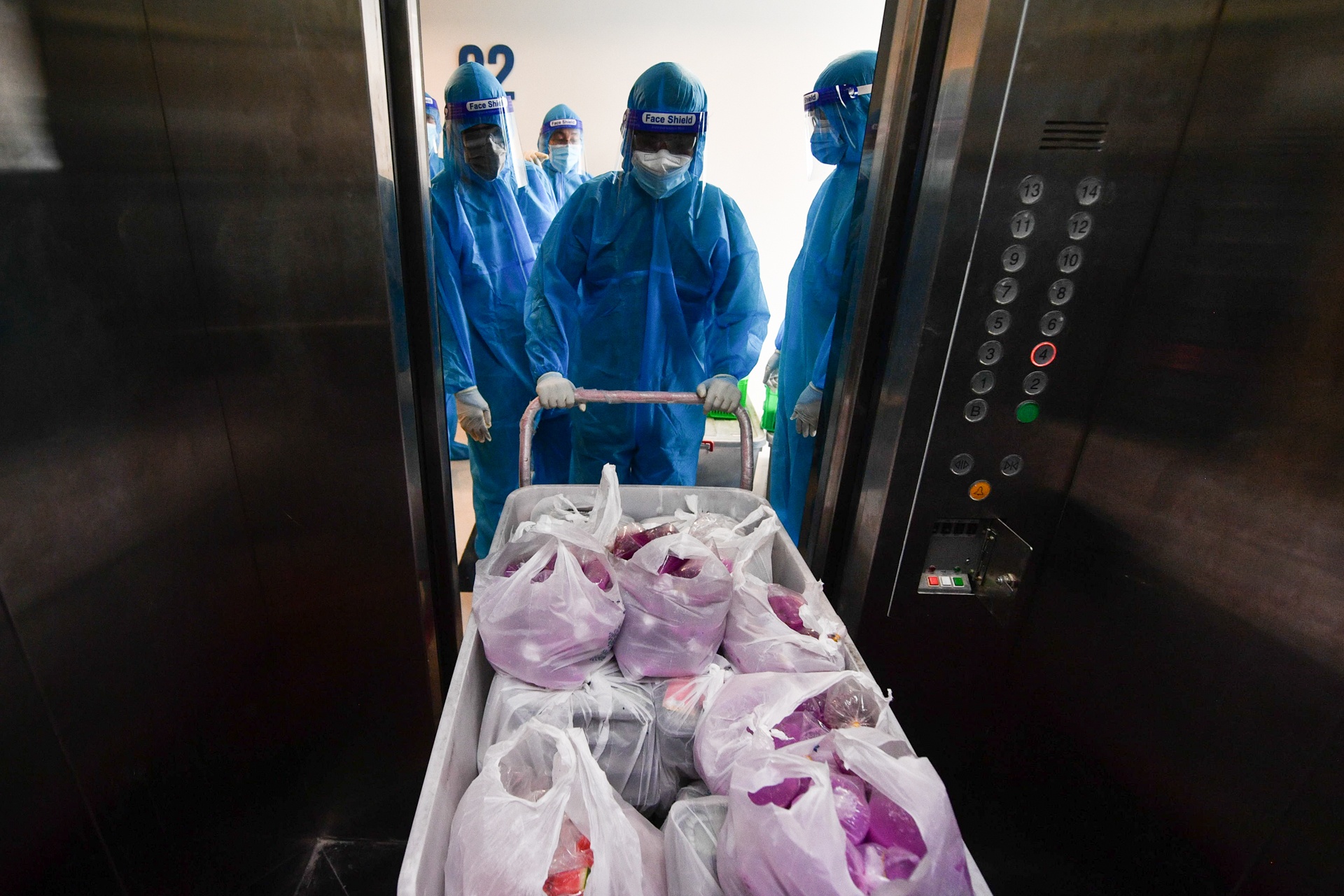 Benh vien da chien Thu Thiem anh 6