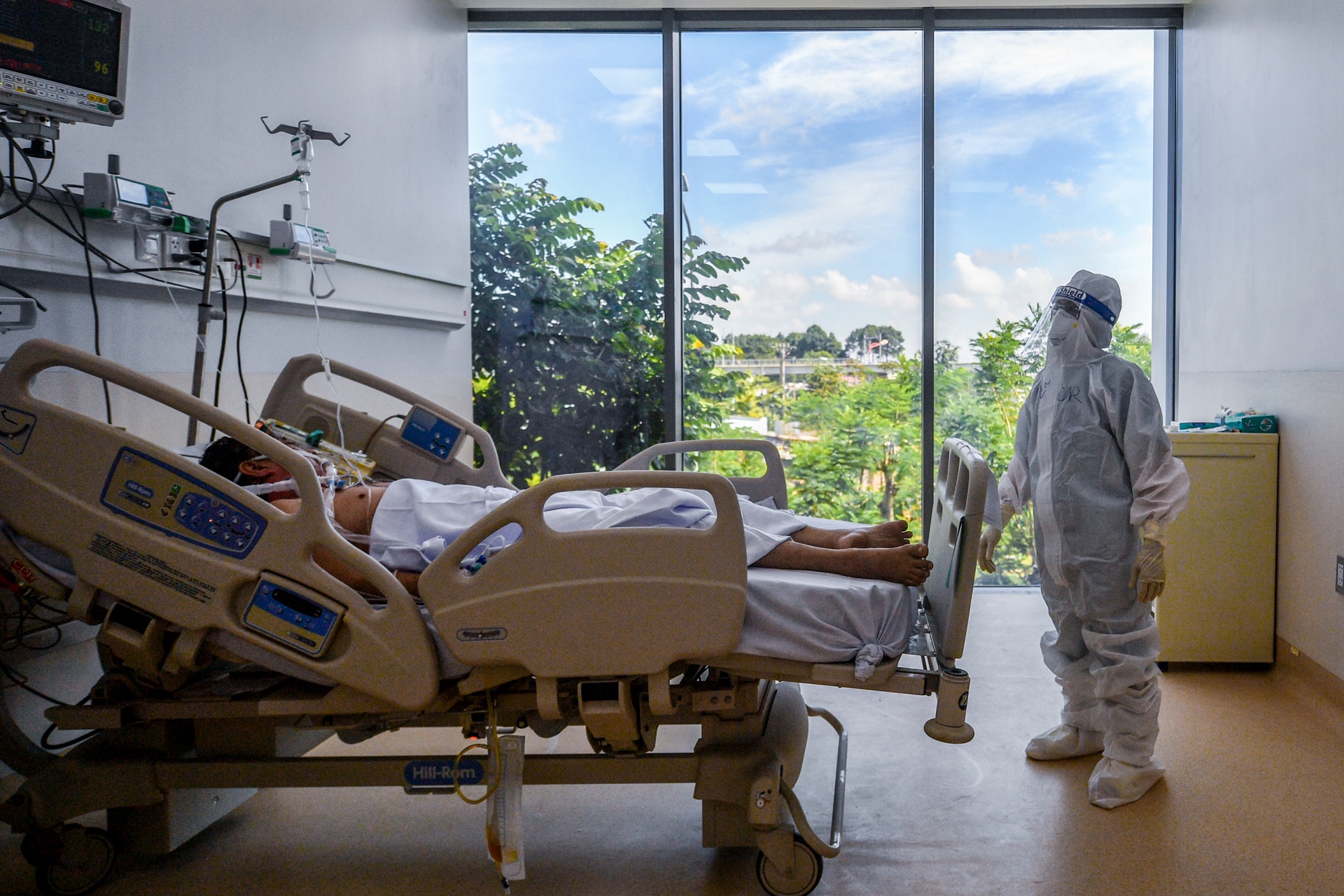 benh vien hoi suc Covid-19 o TP.HCM anh 3