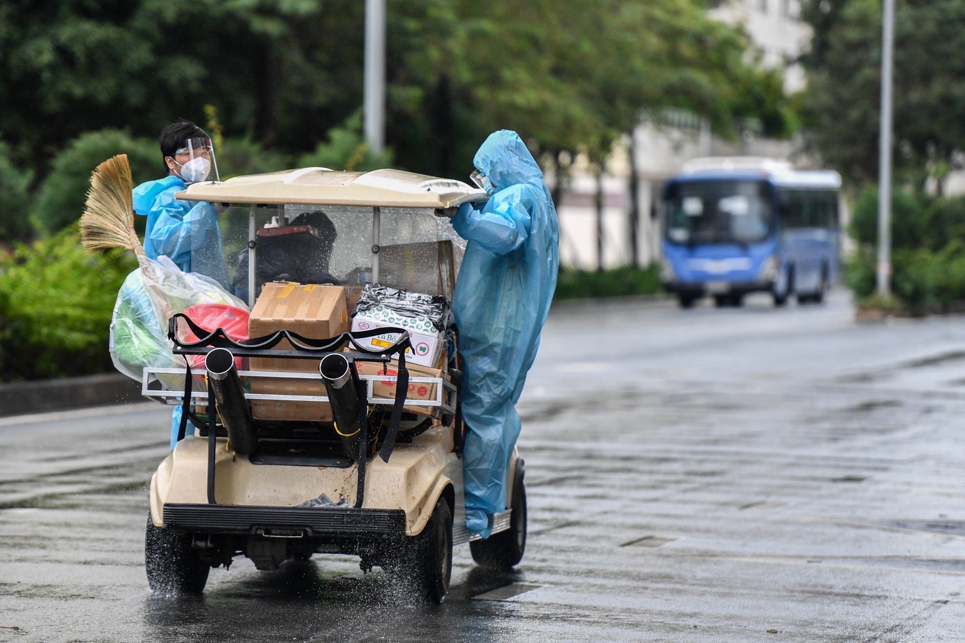 gui do vao benh vien da chien anh 5