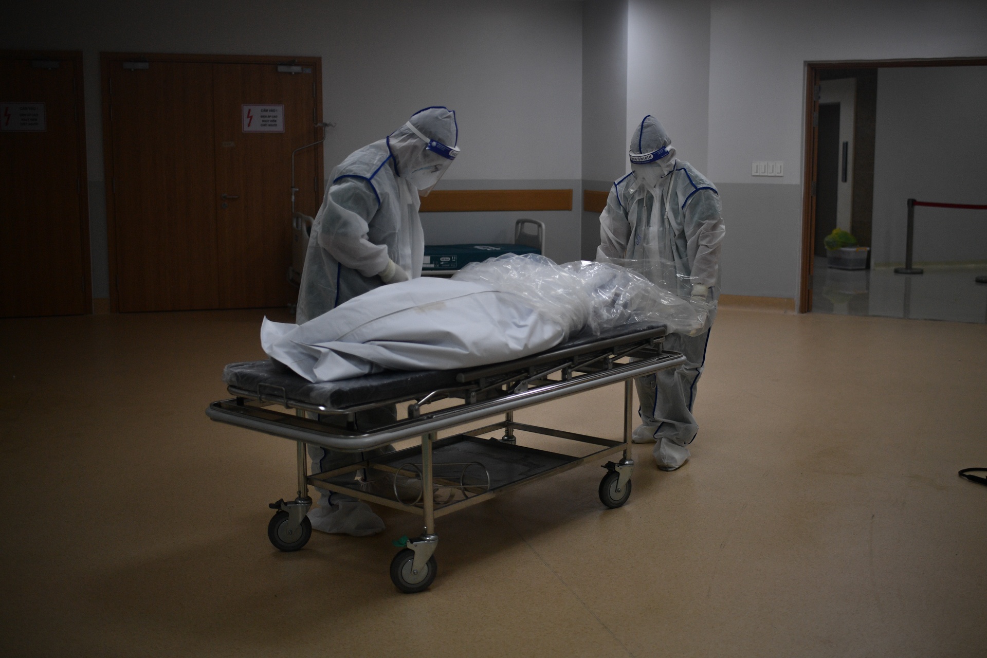 điều trị bệnh nhân Covid-19 ảnh 20 dieu tri benh nhan Covid-19 anh 20