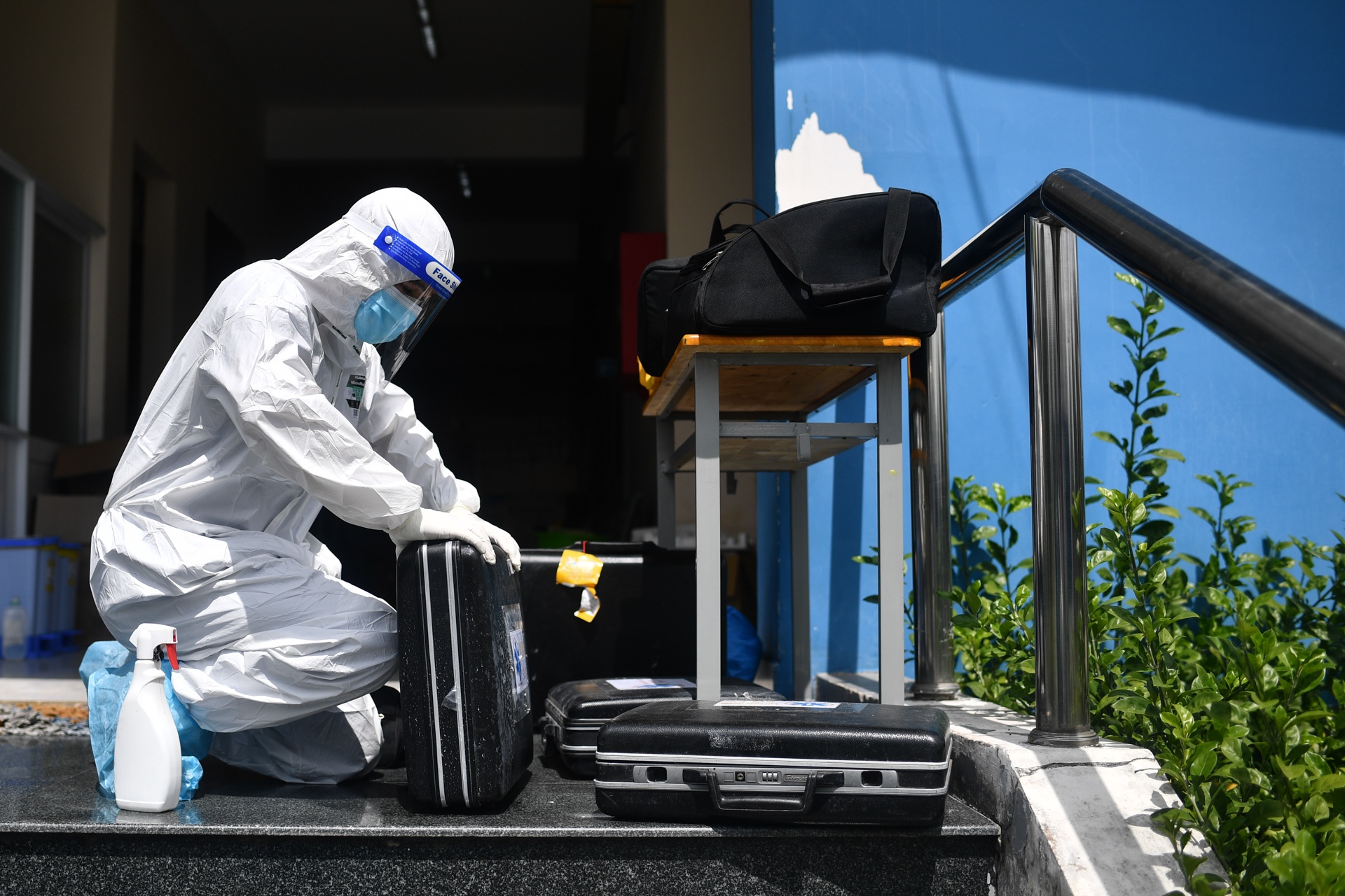 F0 nguy kich tai nha anh 19