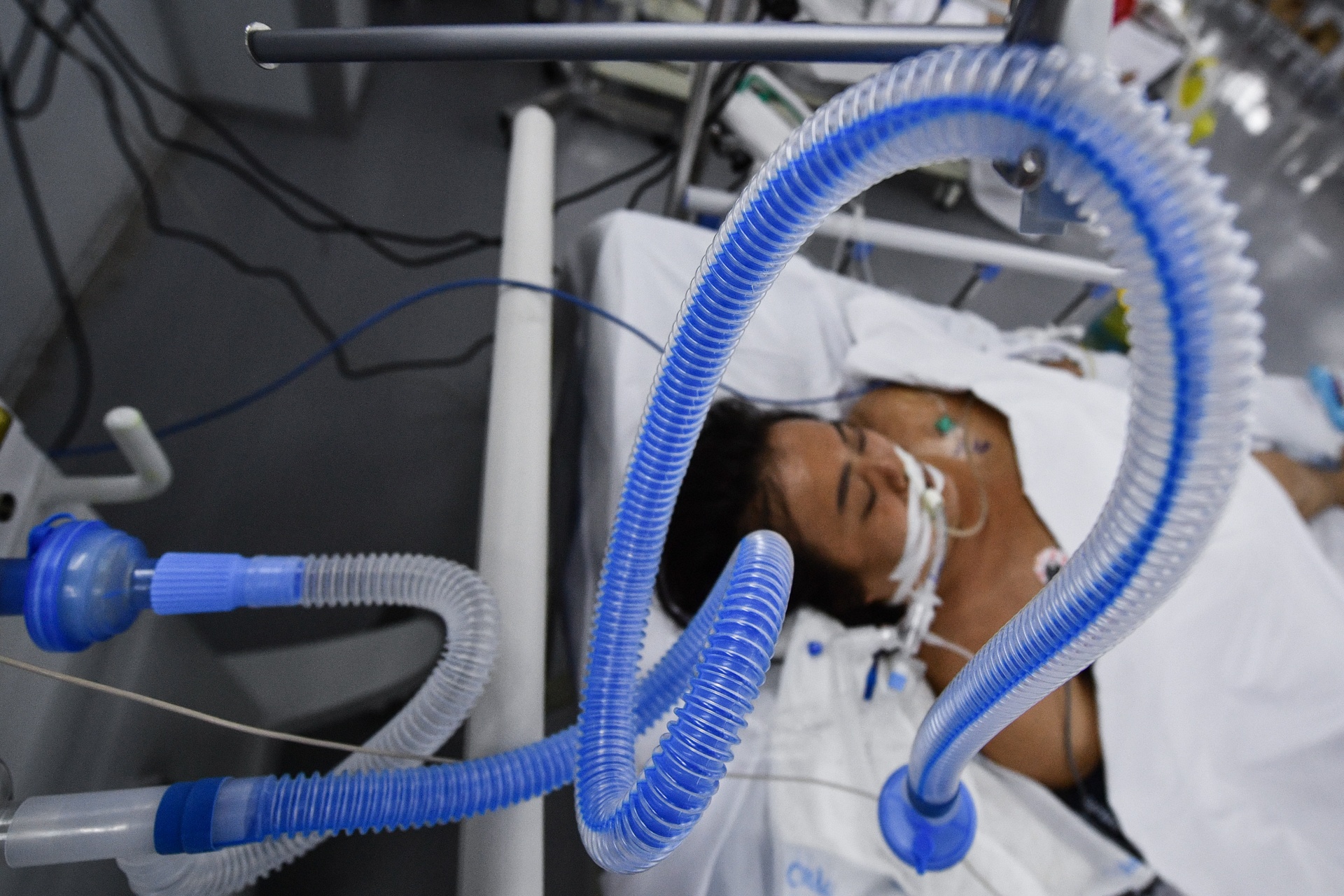 trung tam hoi suc Covid-19 TP.HCM anh 6