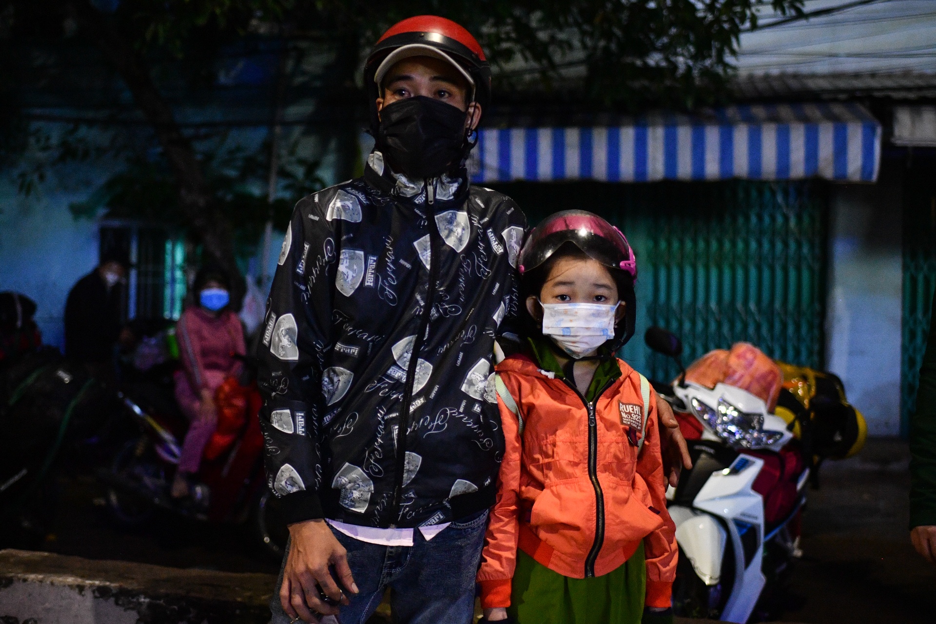 Nguoi mien Tay ve que anh 3