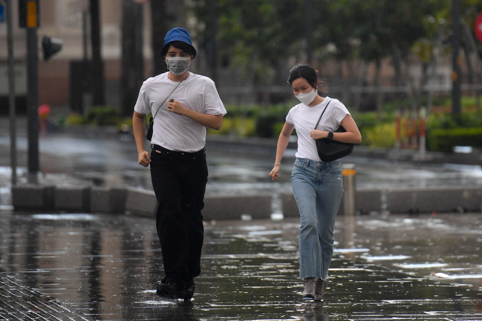 TP.HCM chieu cuoi tuan anh 5