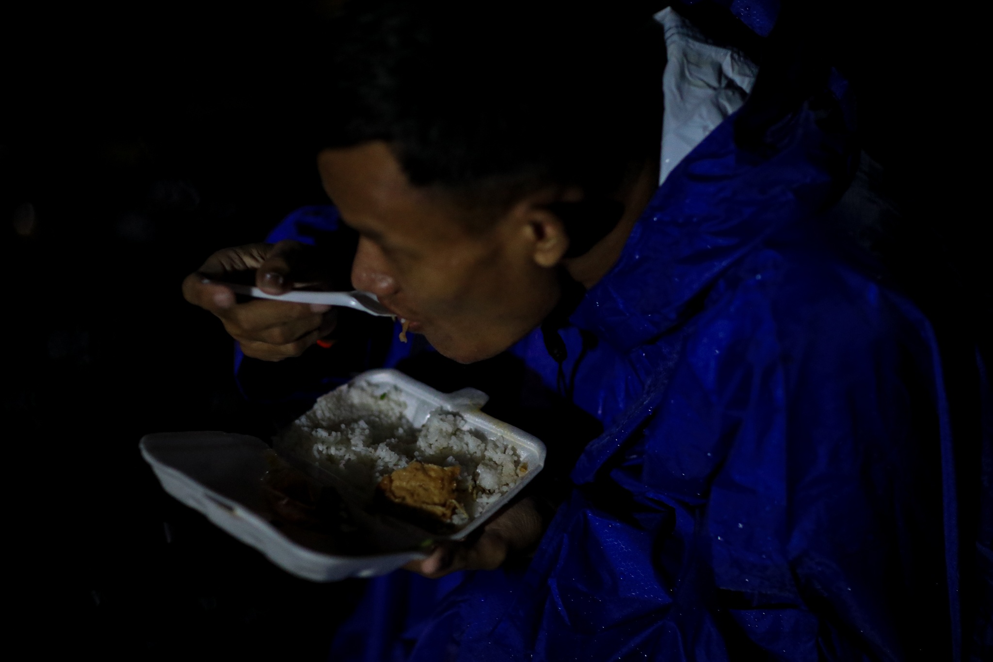 Nguoi dan do ve que sau dich Covid-19 anh 9