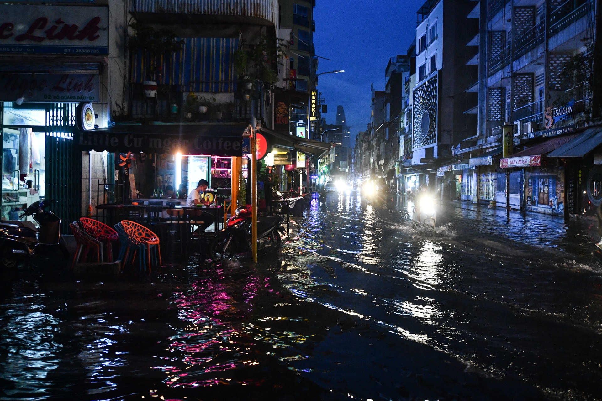 mua lon TP.HCM anh 9