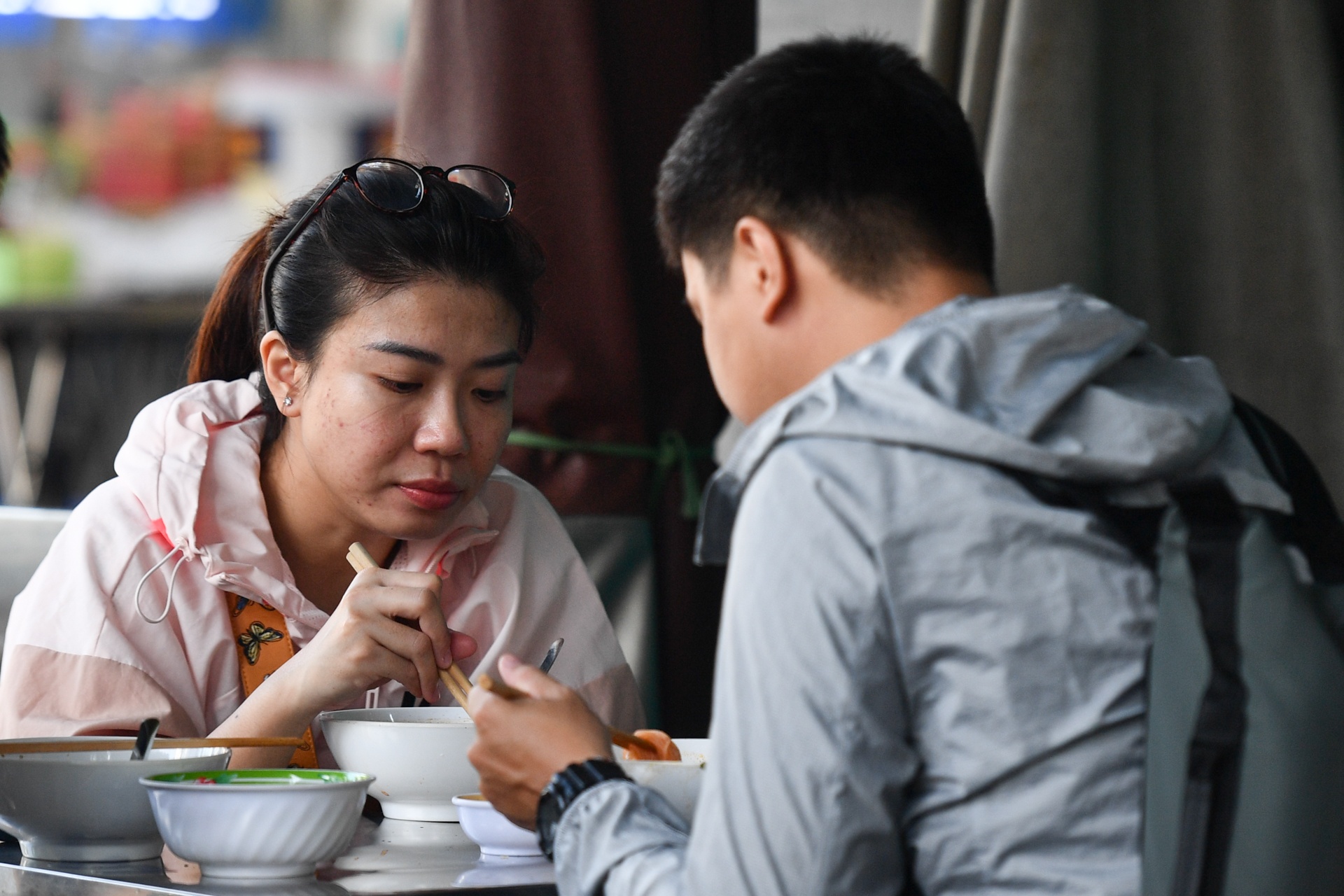 Hang quan ngoi tai cho mo lai anh 6