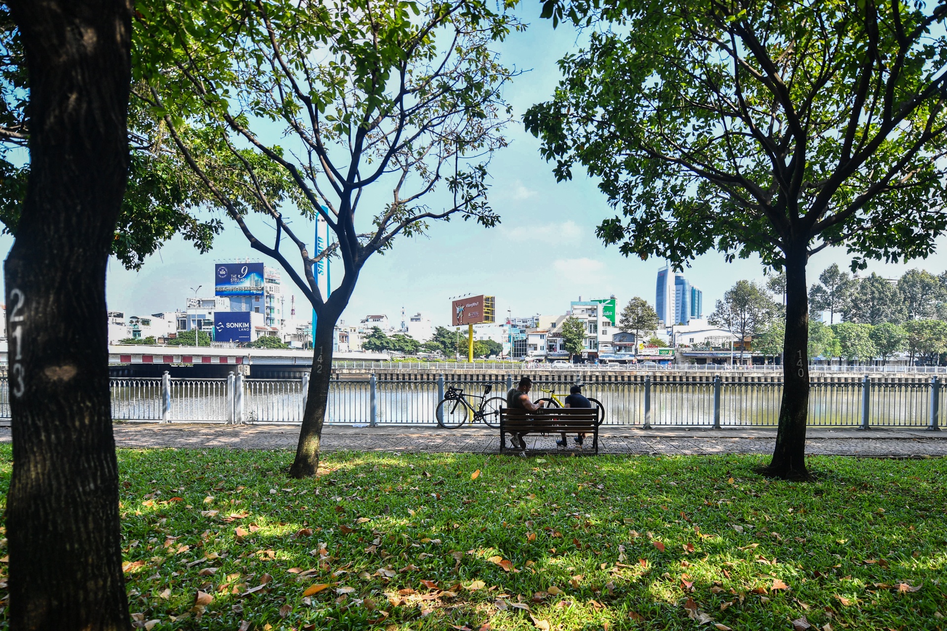 TP.HCM binh thuong moi anh 8