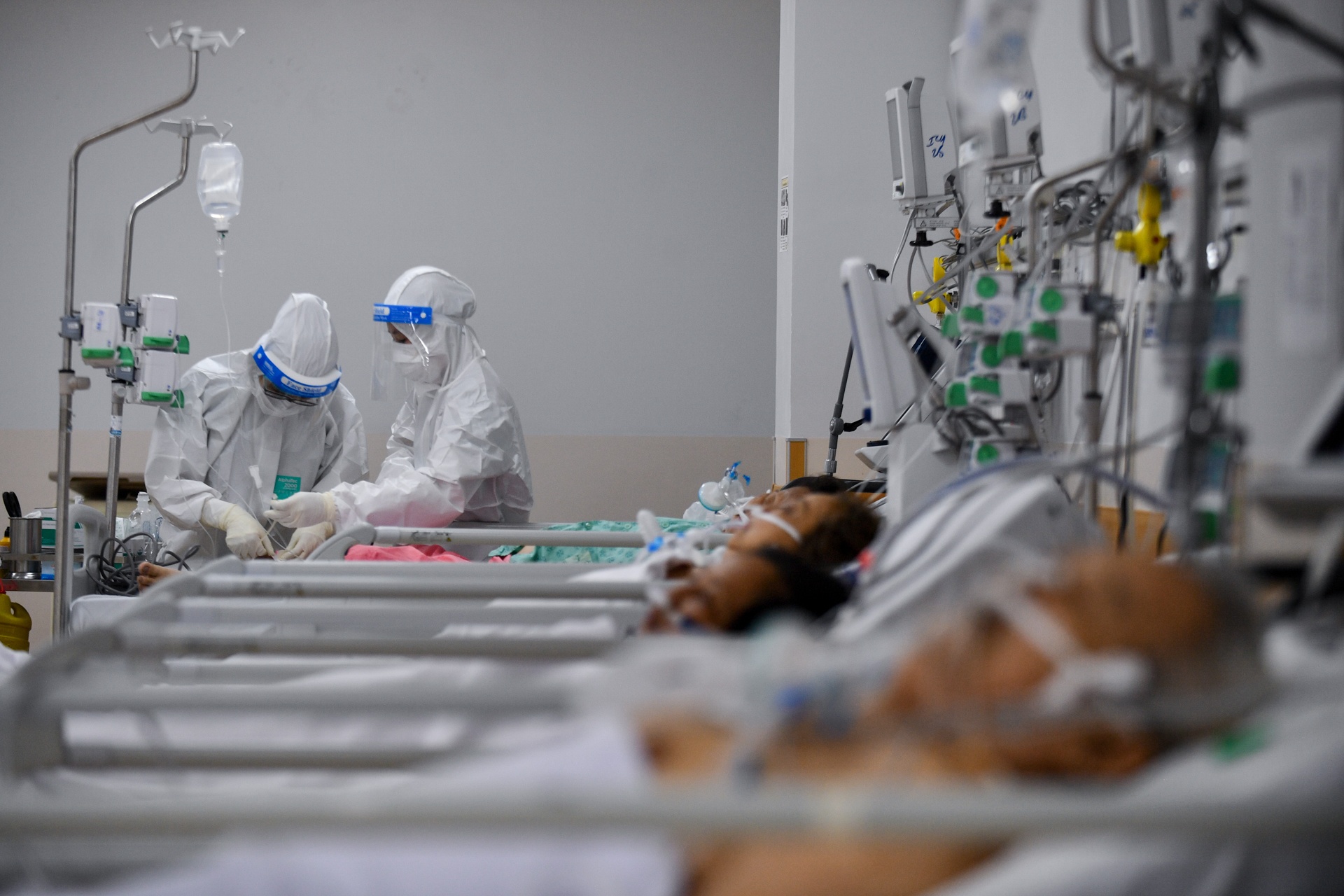 Benh vien Hoi suc mo them giuong anh 3