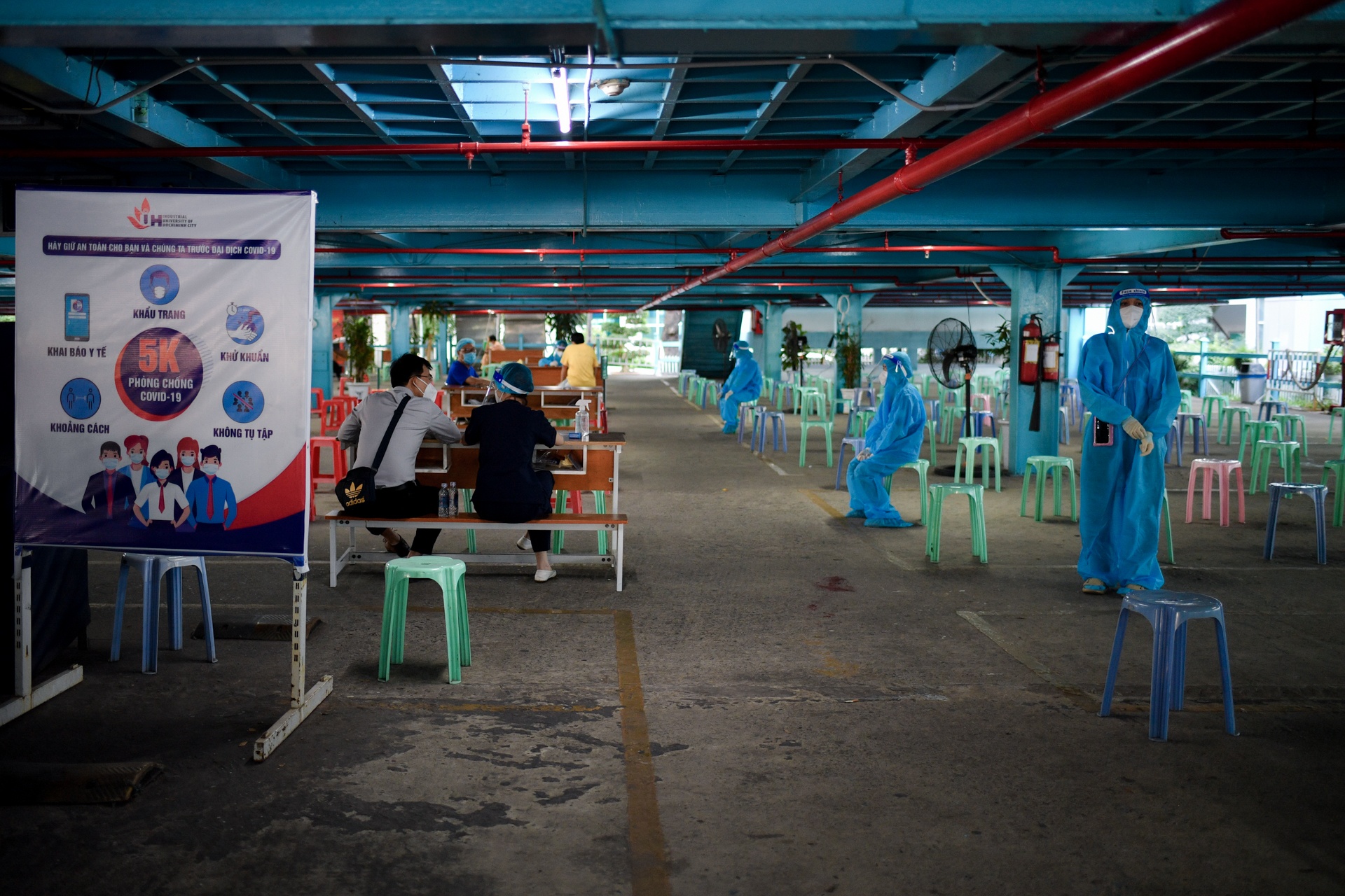 TP.HCM tiem vaccine mui 3 anh 1