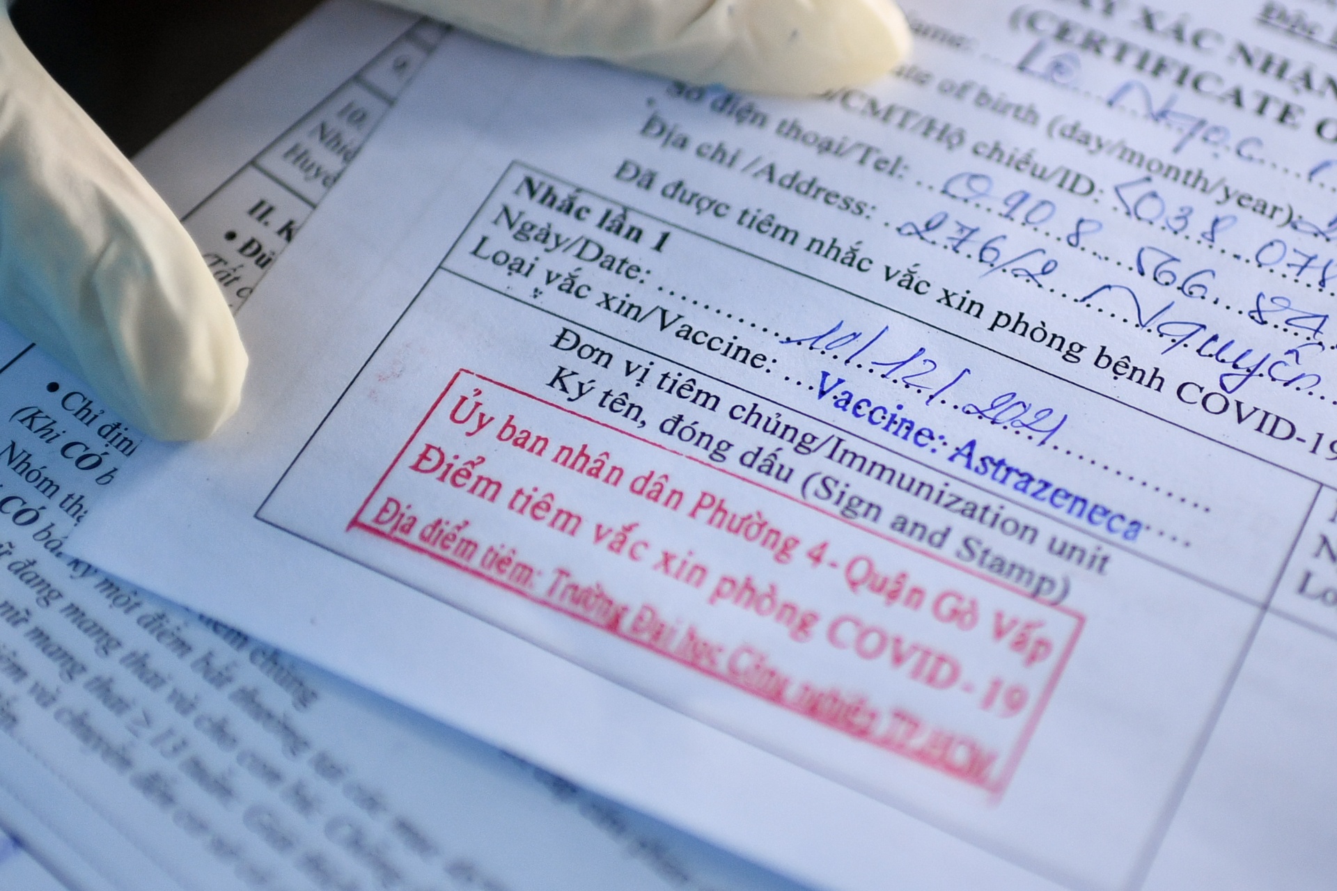 TP.HCM tiem vaccine mui 3 anh 8