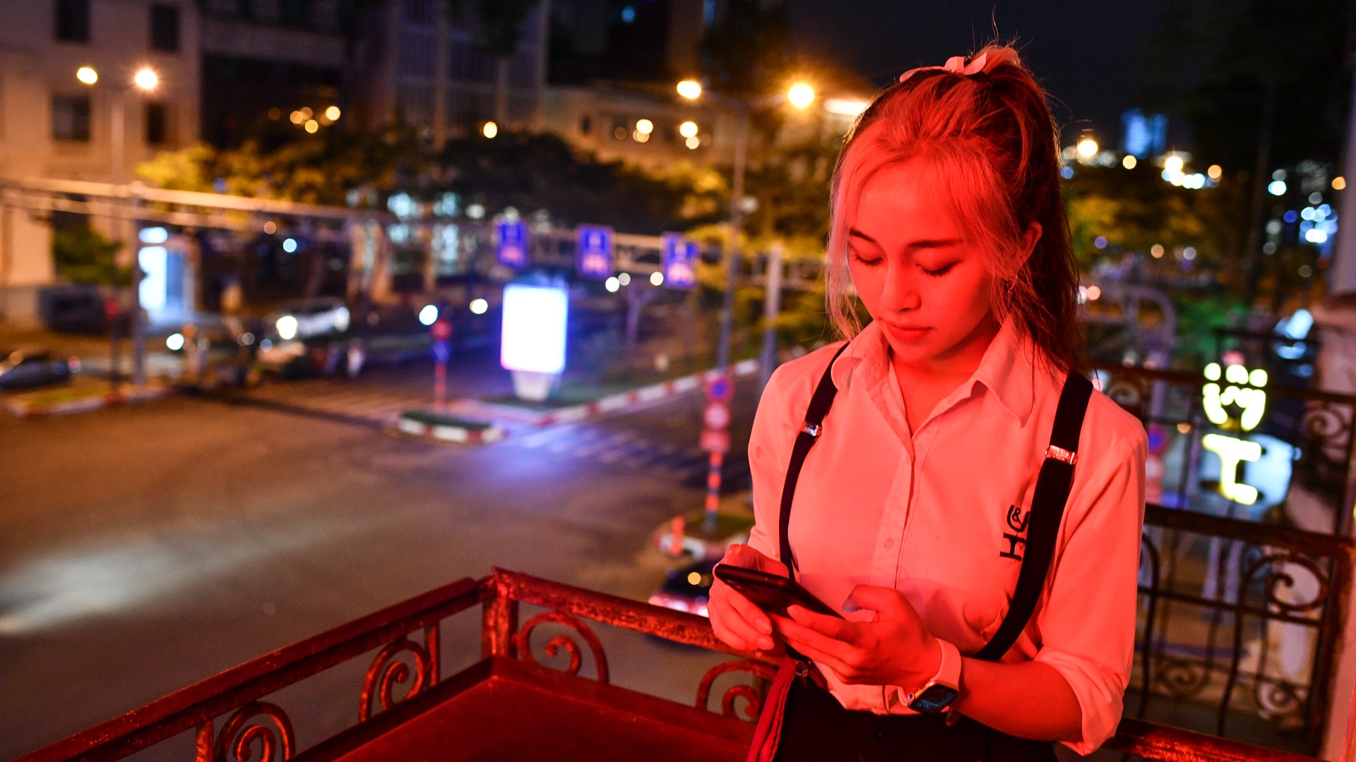 ngày đầu quán bar mở cửa trở lại ảnh 20 ngay dau quan bar mo cua tro lai anh 20
