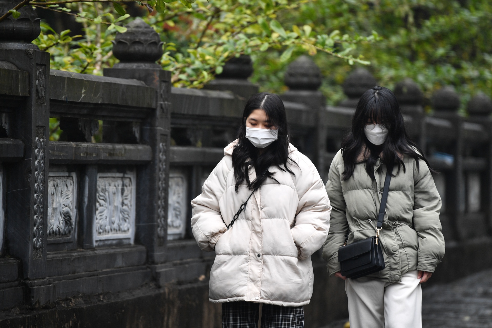 du khach tham quan chua Bai Dinh 2022 anh 10