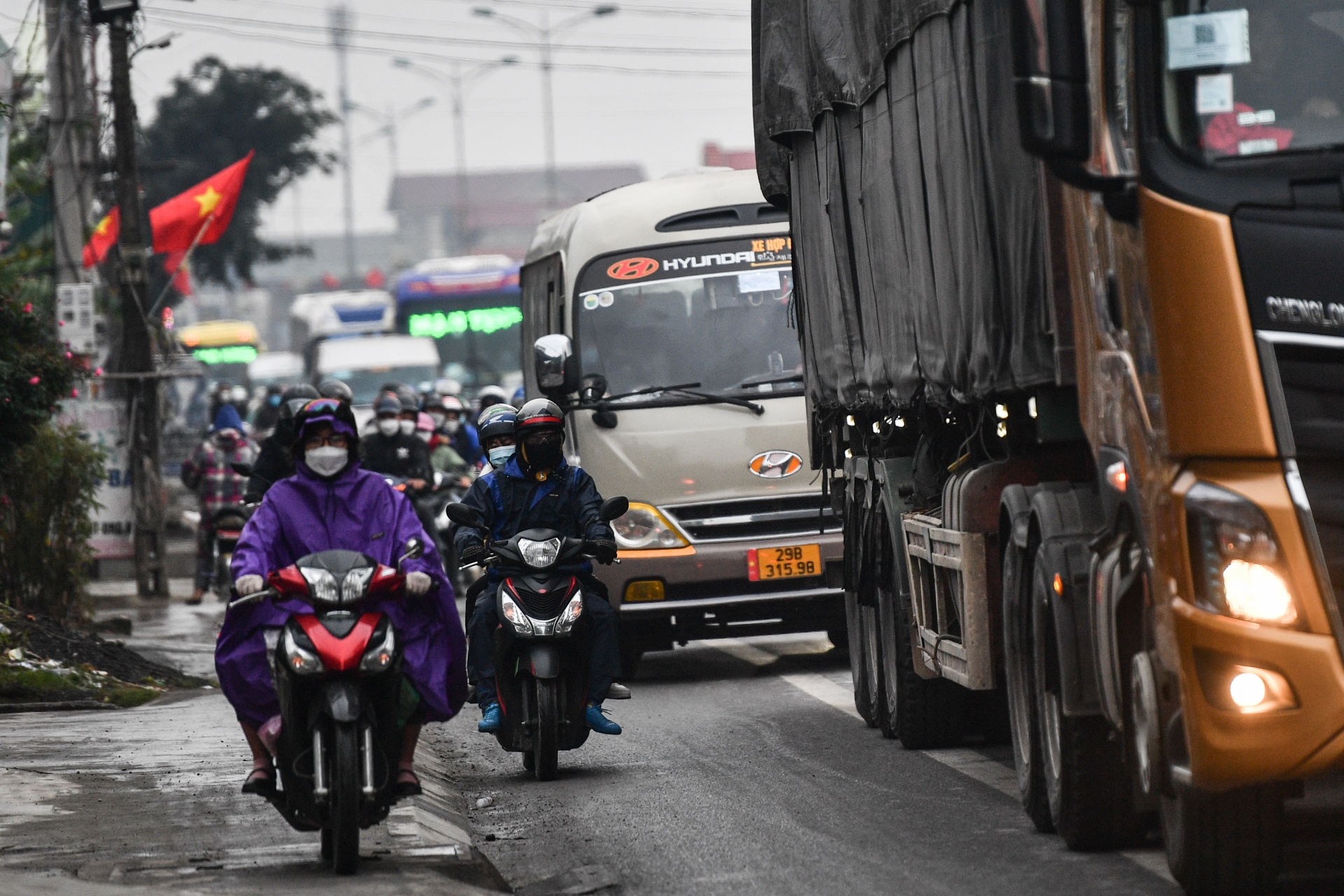 nguoi dan do ve Ha Noi sau Tet anh 9